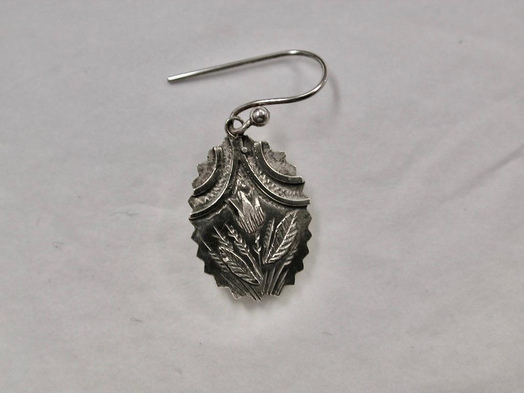 Pair Of Antique Victorian Silver Aesthetic Style Earrings Dated Circa 1880 For Sale 1