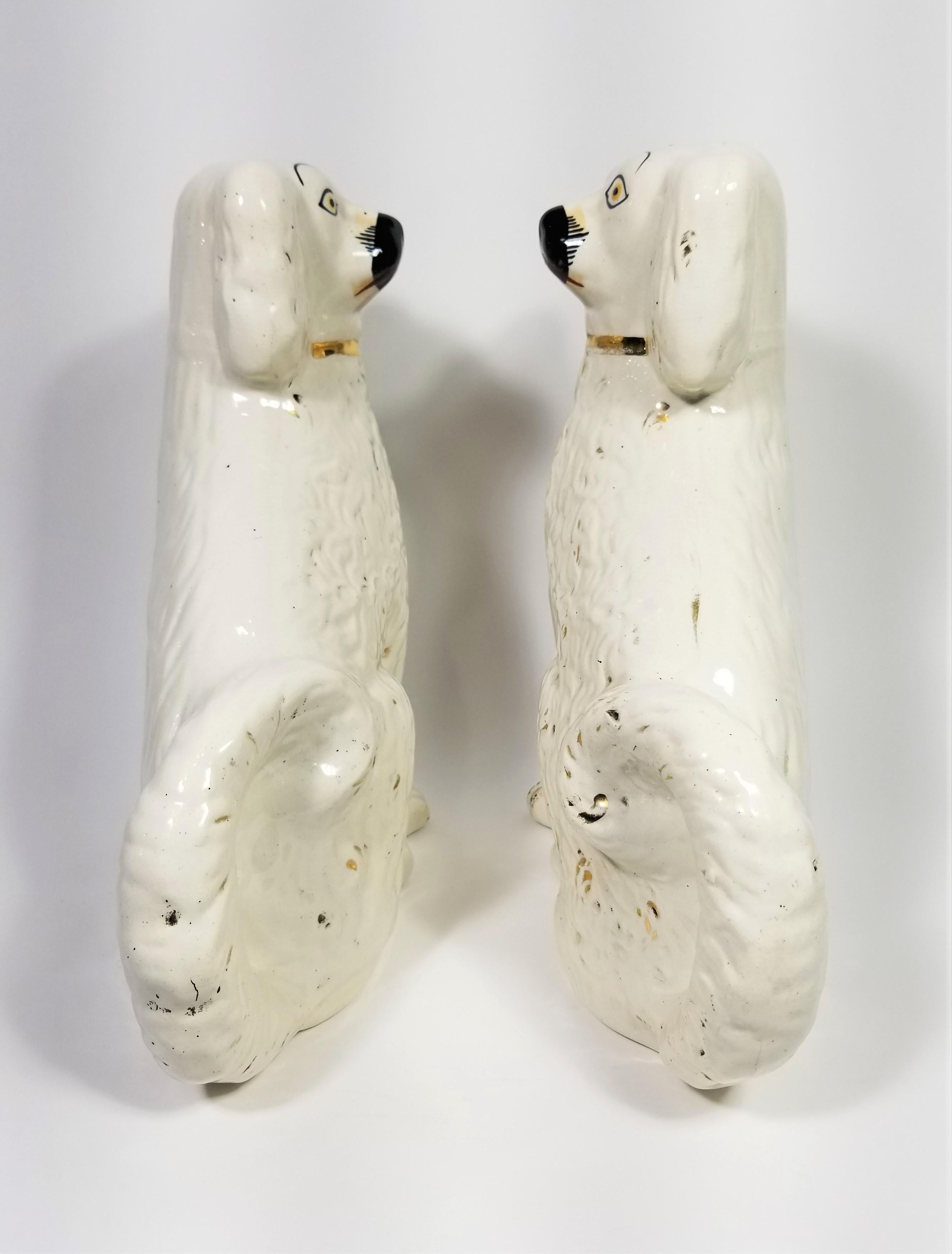 20th Century Pair of Antique Victorian Staffordshire Dogs, England For Sale