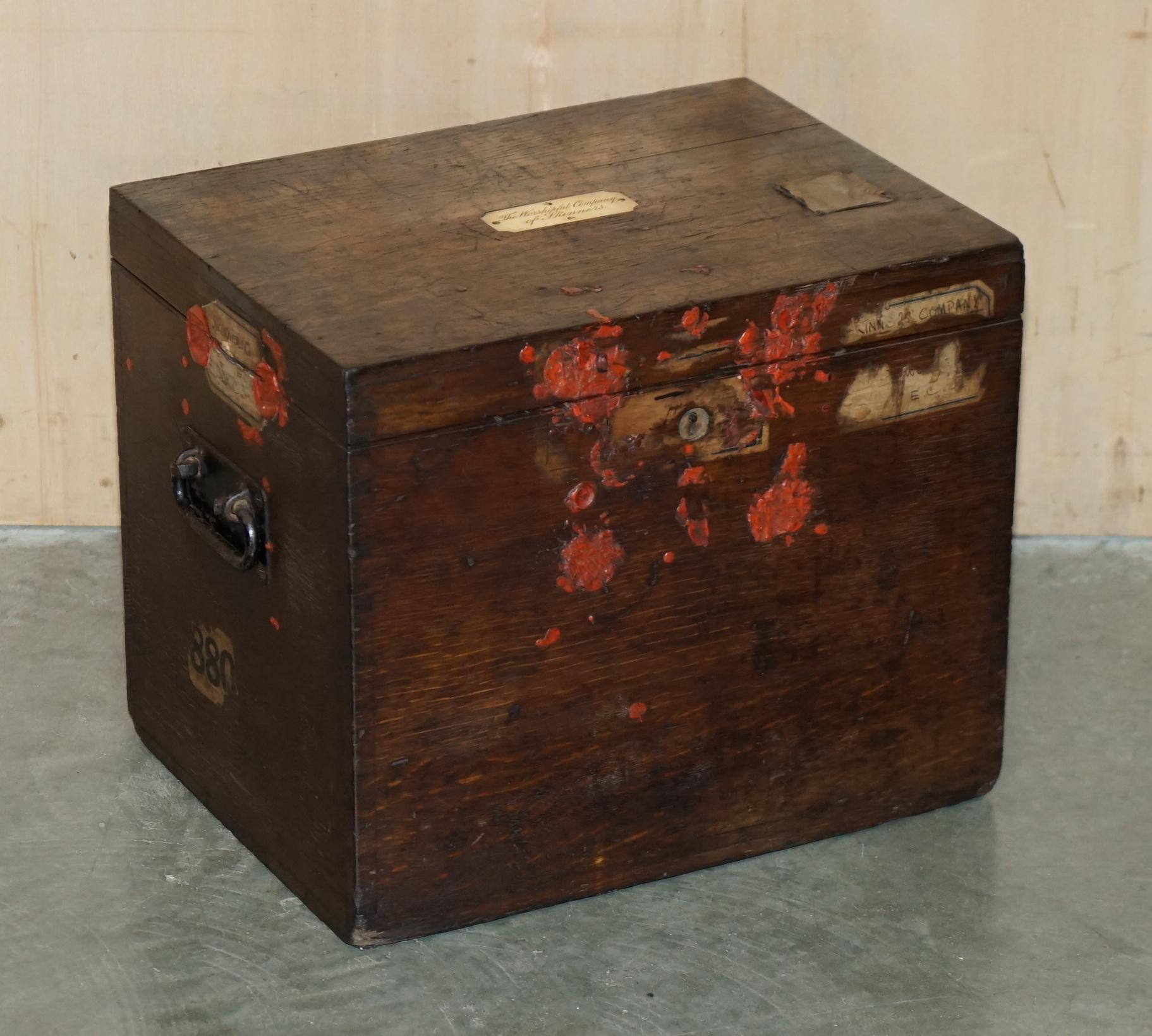 Victorian PAIR OF ANTIQUE VICTORIAN WORSHIPFUL COMPANY OF SKINNERS PAiR OF CAMPAIGN CHESTS For Sale