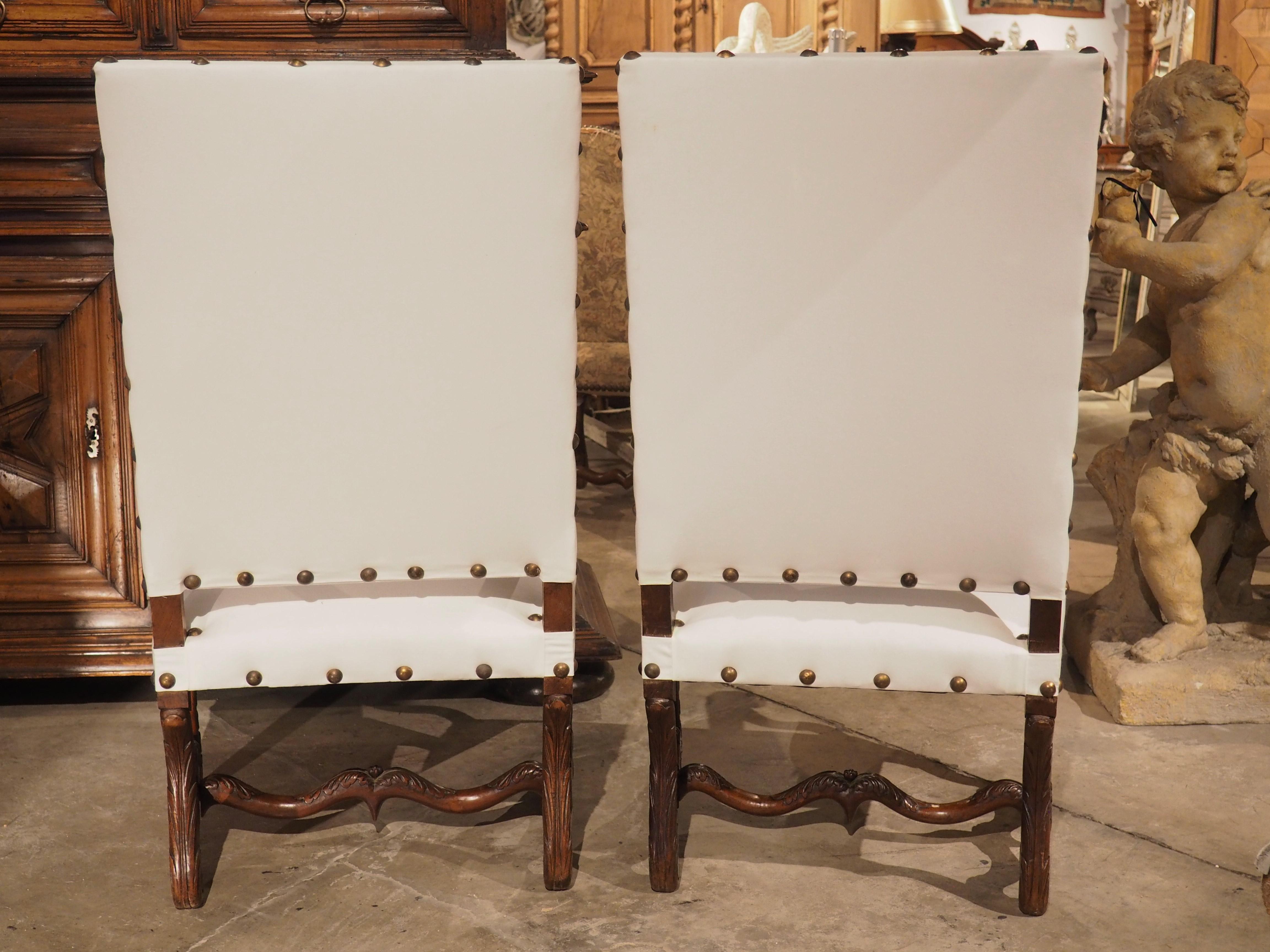 Pair of Antique Walnut Armchairs from the Lot Region of France, circa 1830 For Sale 8