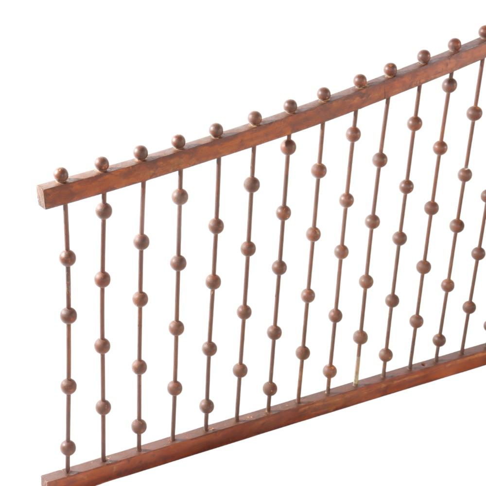 20th Century Pair Of Antique Walnut Stick & Ball Sunburst Architectural Corbels c1900 For Sale