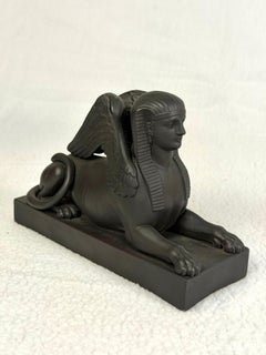 Paire de sphinx anciens en basalte noir de Wedgwood, milieu du XIXe siècle, vers 1850