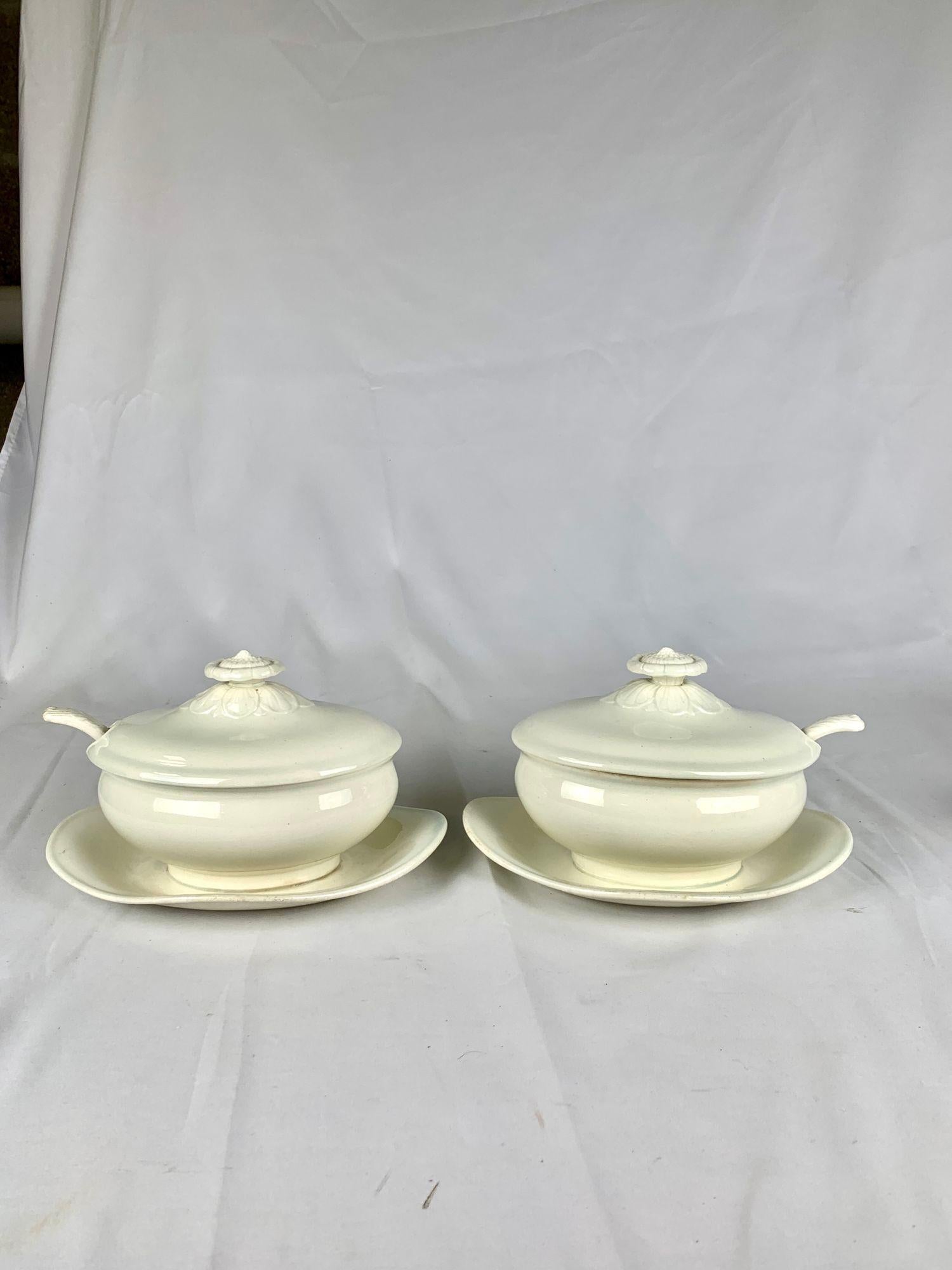 Coppia di antiche zuppiere neoclassiche Wedgwood in Inghilterra CIRCA 1820 in vendita 1