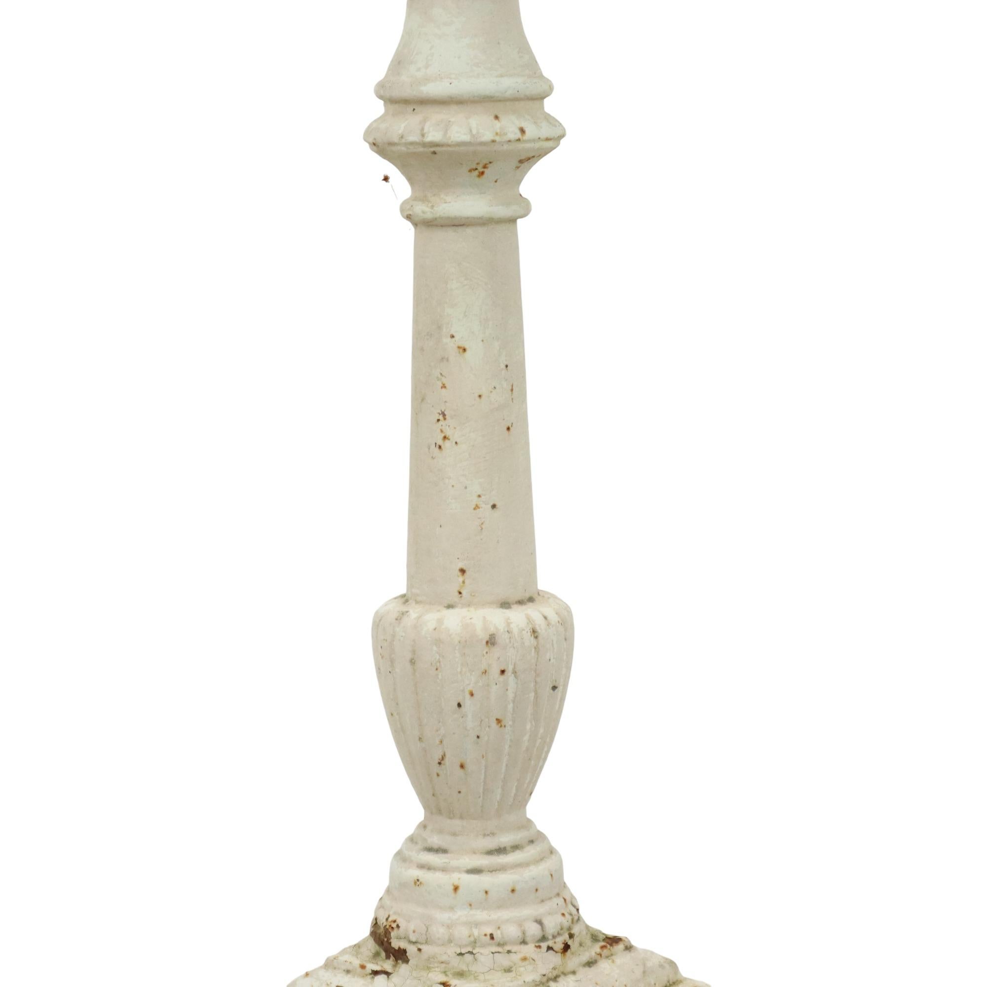 Stile impero Coppia di candelabri antichi Whiting XL in ghisa Francia XIX secolo 71 cm in vendita