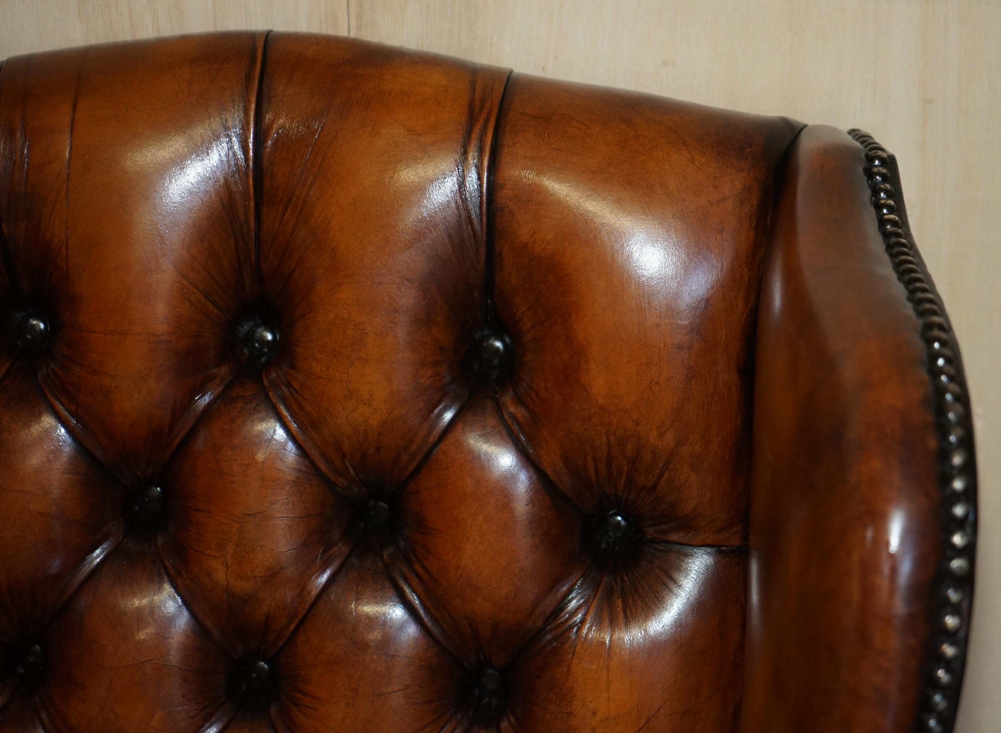 Hand-Crafted PAIR OF ANTIQUE WILLIAM MORRIS WiNGBACK ARMCHAIRS HAND DYED CIGAR BROWN LEATHER For Sale