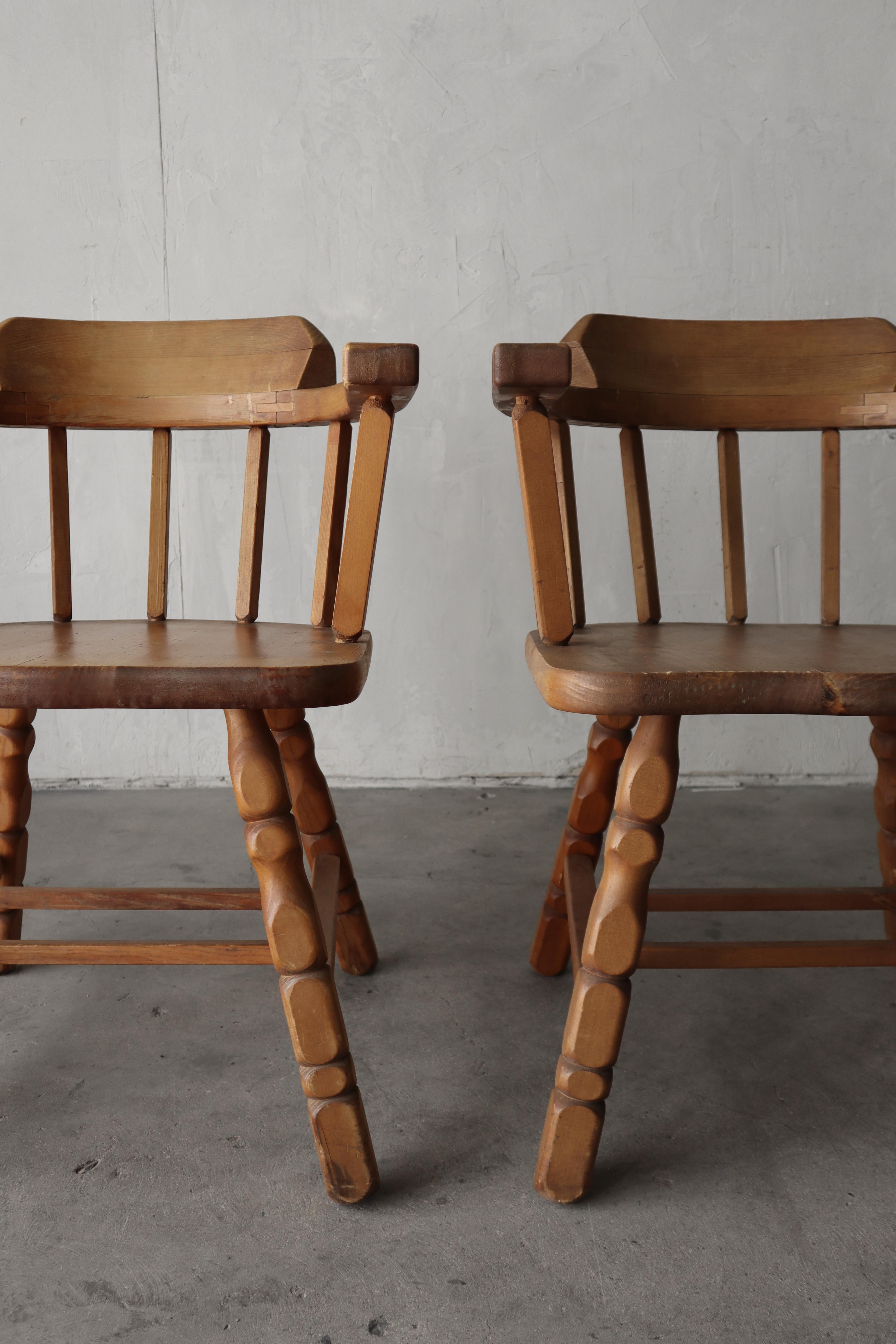 Pair of Antique Wooden Barrel Arm Chairs Chairs For Sale 3
