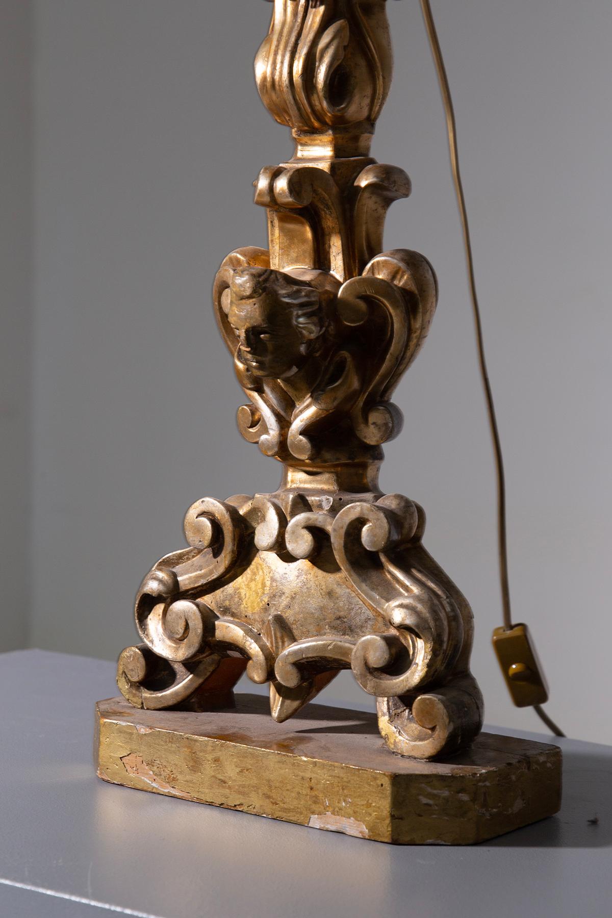Mid-19th Century Paire de lampes anciennes en bois, dorées par Pietro Cipriani en vente