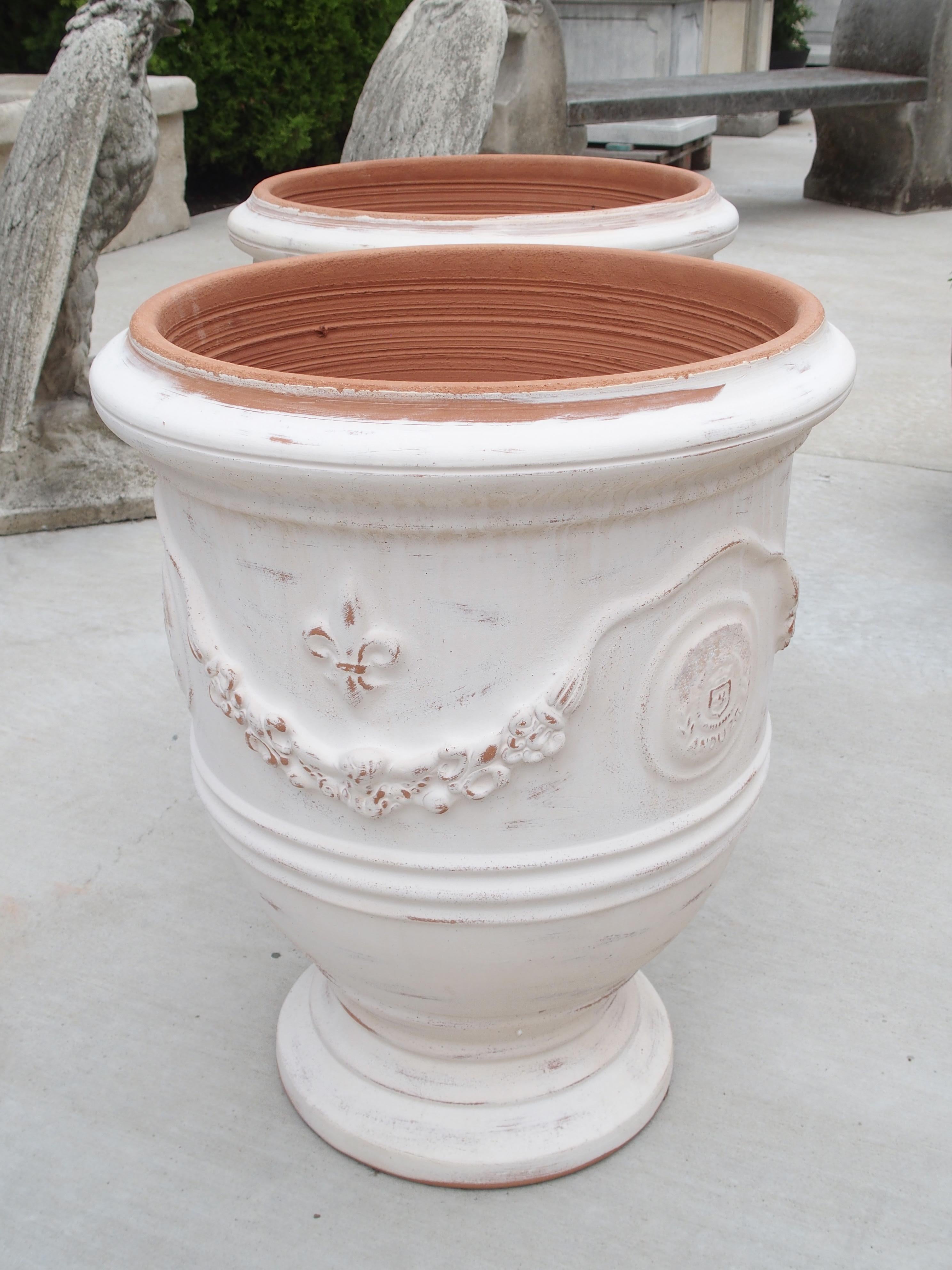 Pair of Antiqued White Fleur-de-Lys Anduze Pots from France 4