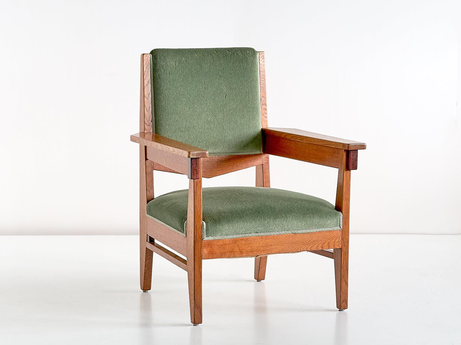 Paire de fauteuils Art déco Anton Lucas en chêne et ébène de Macassar, 1925 en vente 8