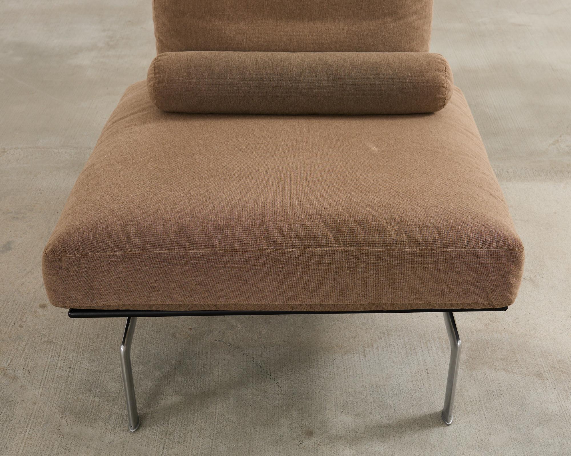 Pair of Antonio Citterio B&B Italia Diesis Lounge Chairs 5