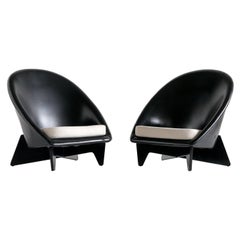 Vintage Pair of Antti Nurmesniemi Lounge Chairs Designed for Hotel Palace, Finland, 1952