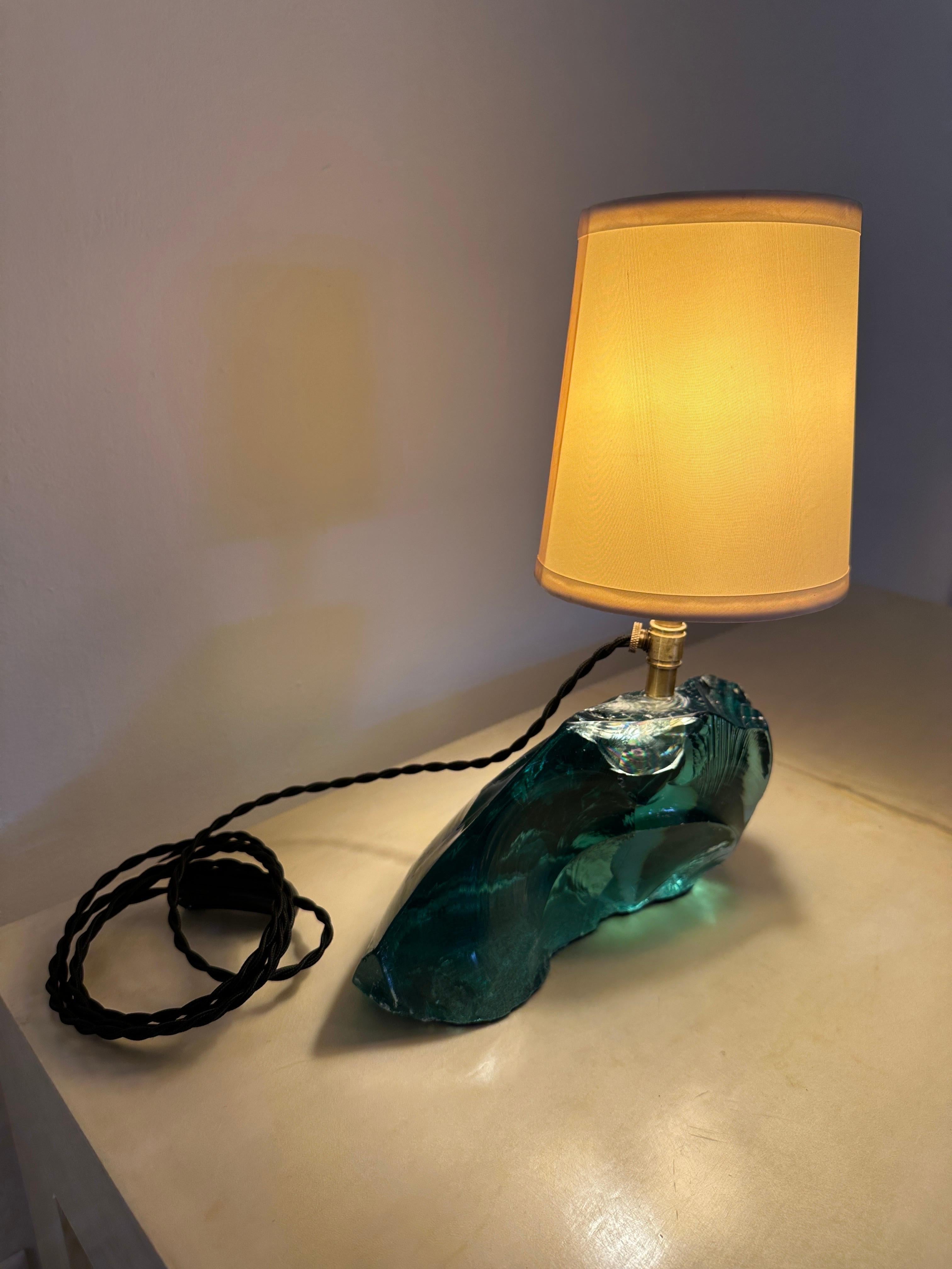 20ième siècle Paire de lampes de table en verre de scories Aqua Green en vente