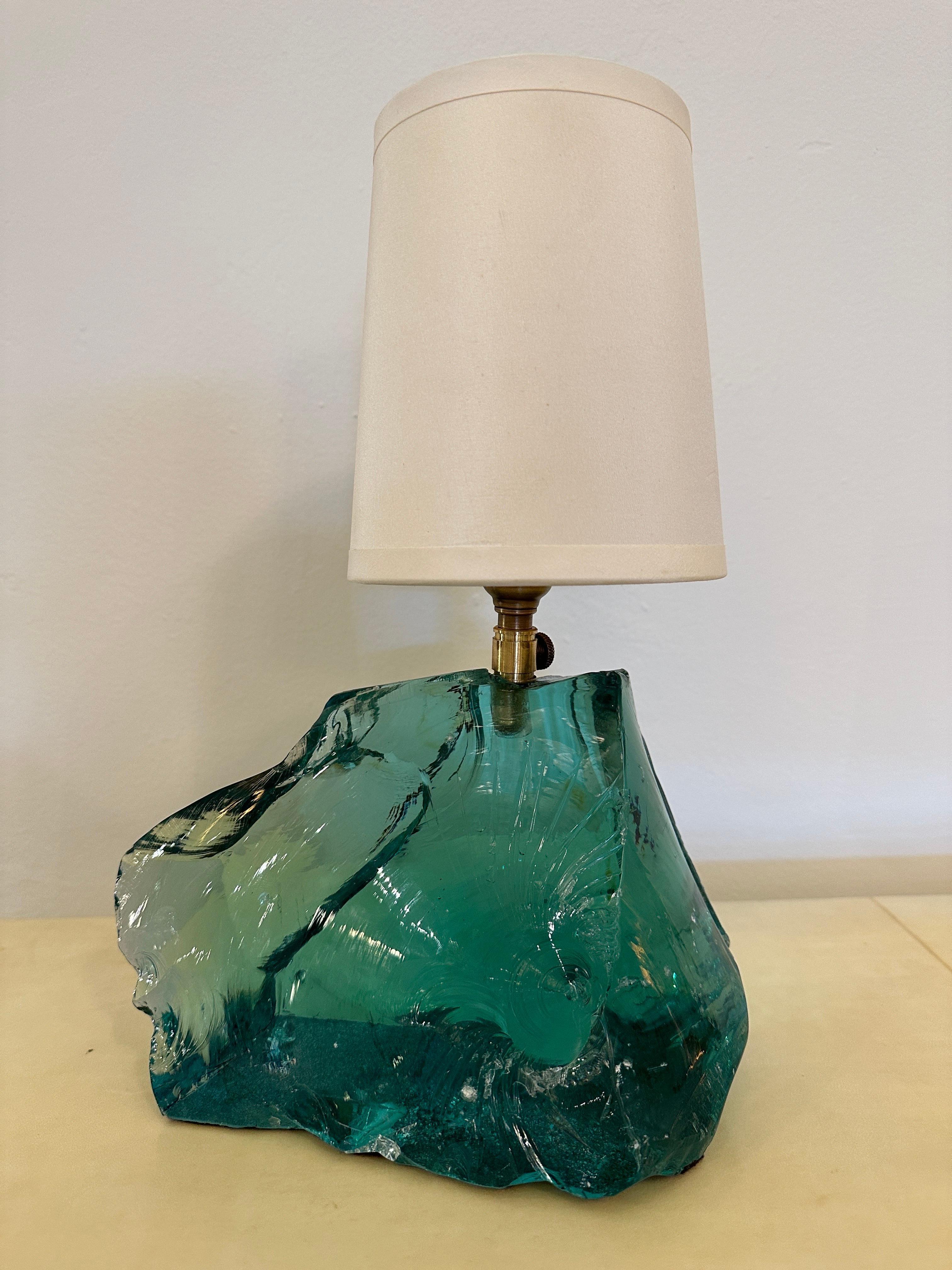 Pair of Aqua Green Slag Glass Table Lamps In Good Condition For Sale In East Hampton, NY