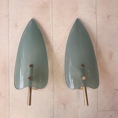 Coppia di lampade da parete in vetro di Murano color acquamarina con finiture in ottone anni '70