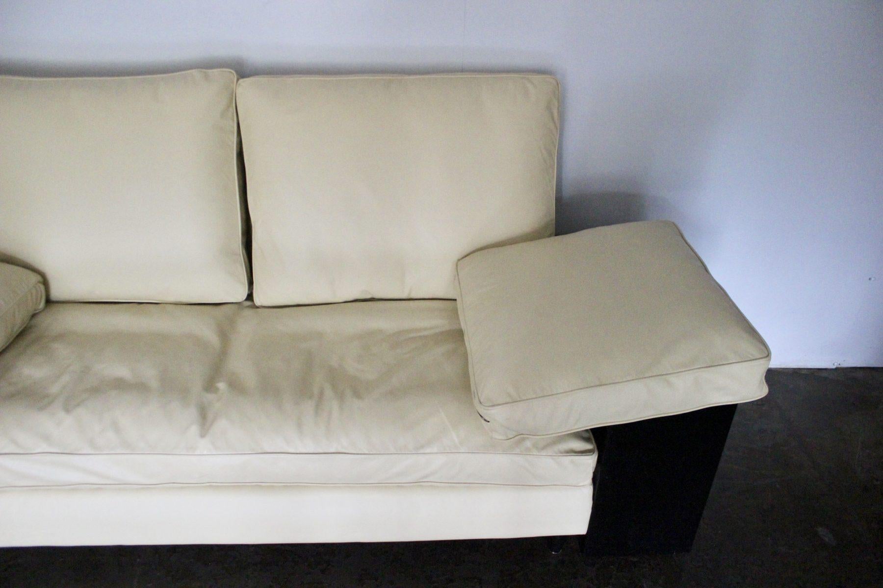eileen gray lota sofa