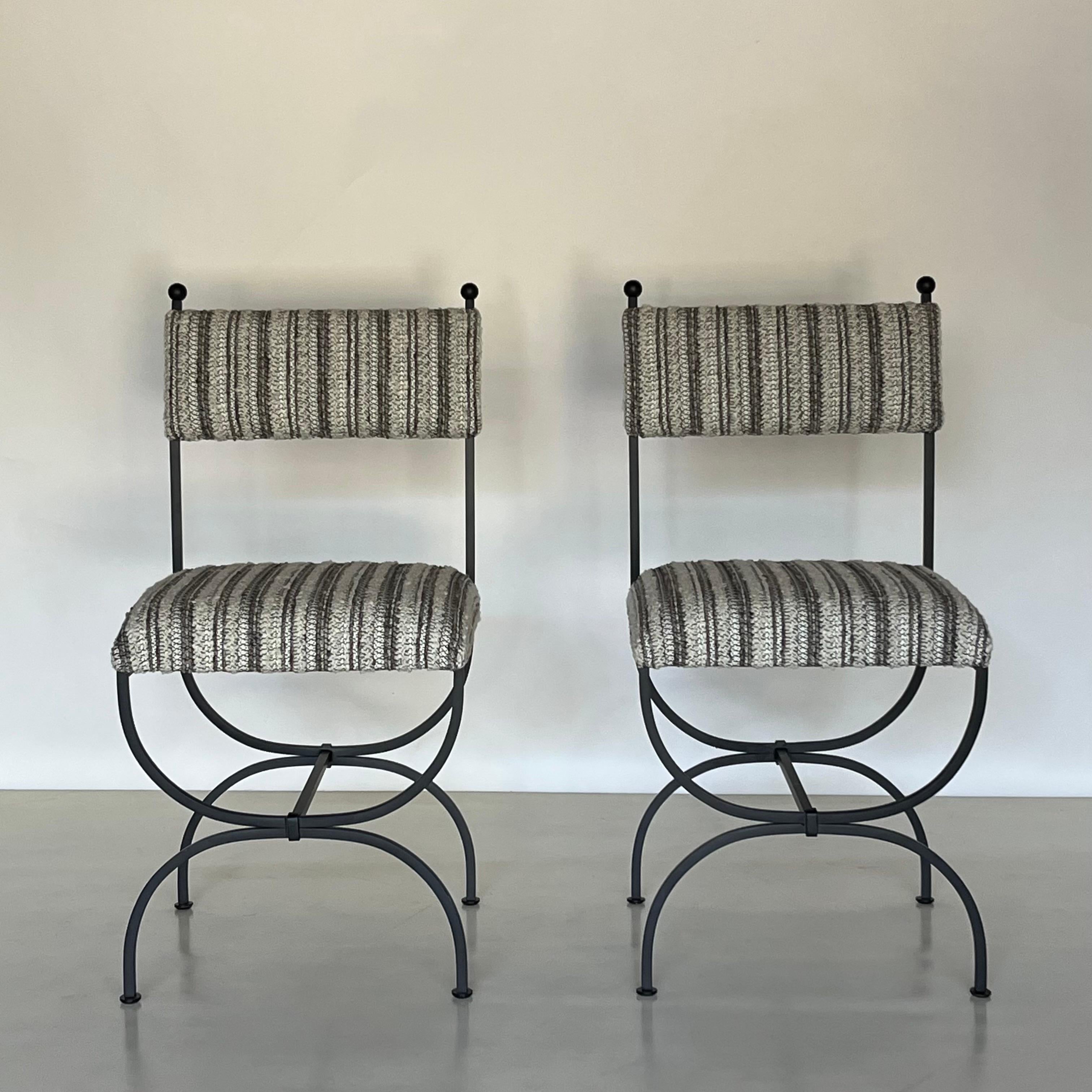 Français Paire de chaises d'appoint 