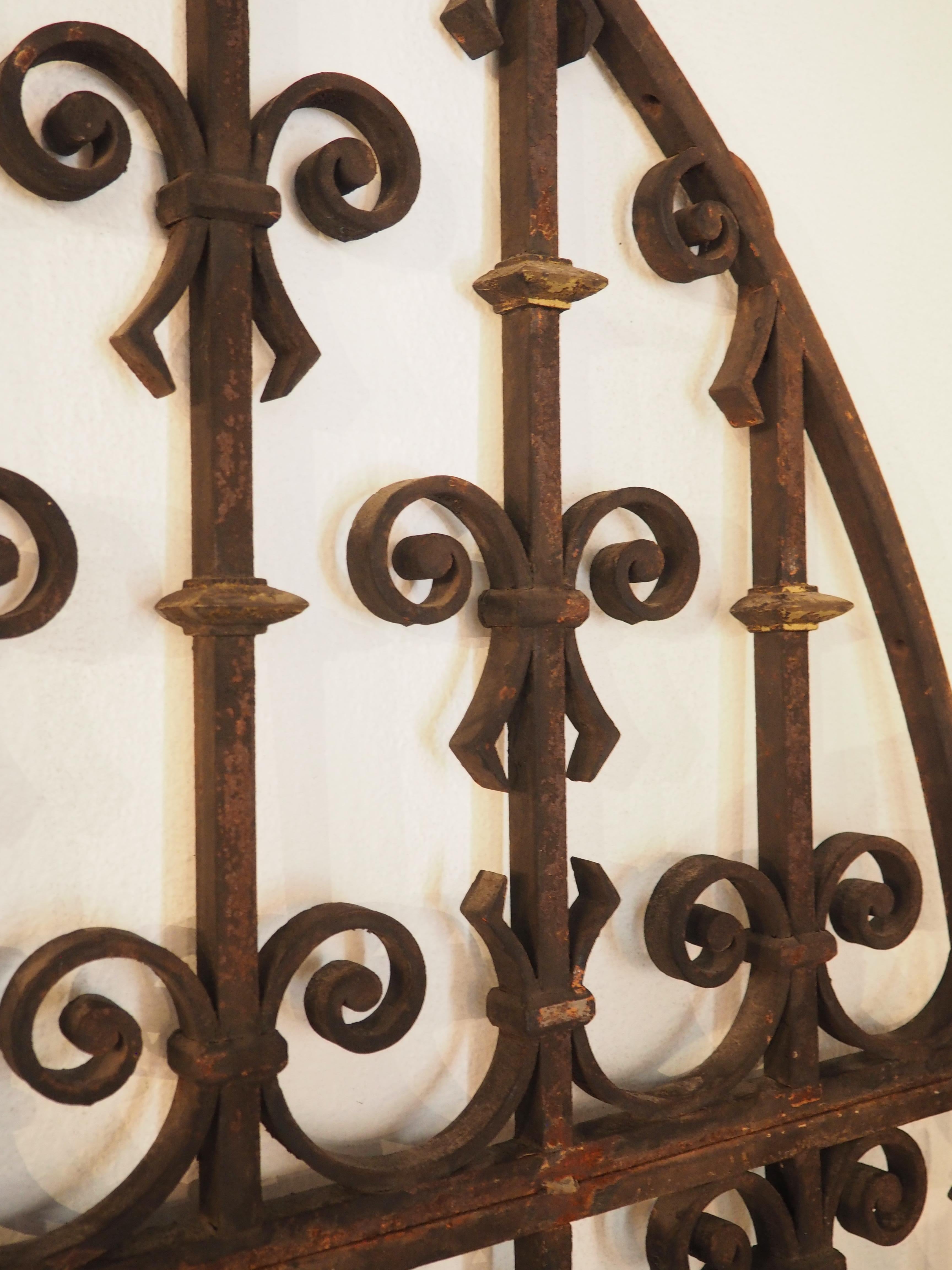 Pair of Arched 19th Century Wrought Iron Gates from France 9