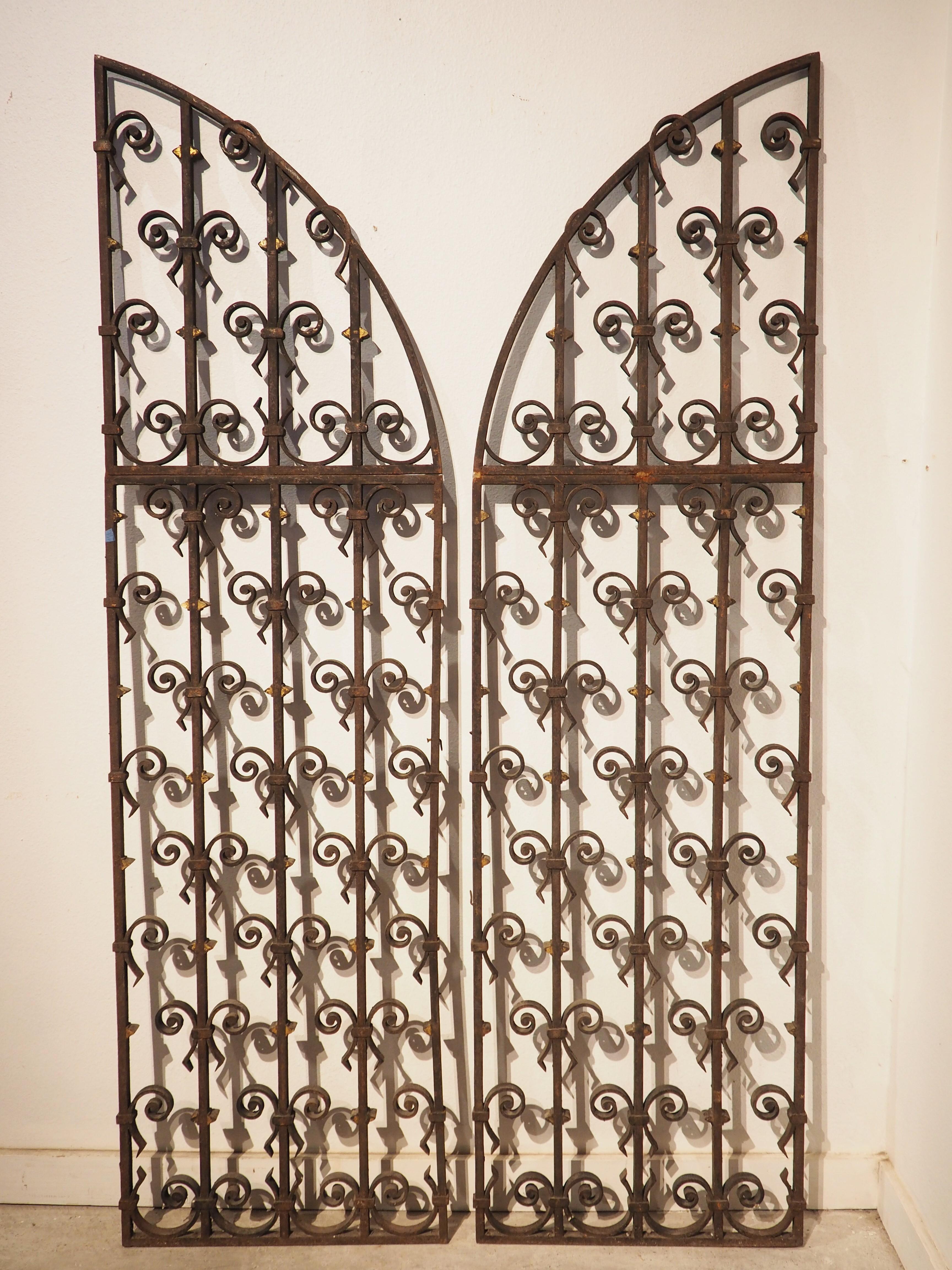 Pair of Arched 19th Century Wrought Iron Gates from France 11