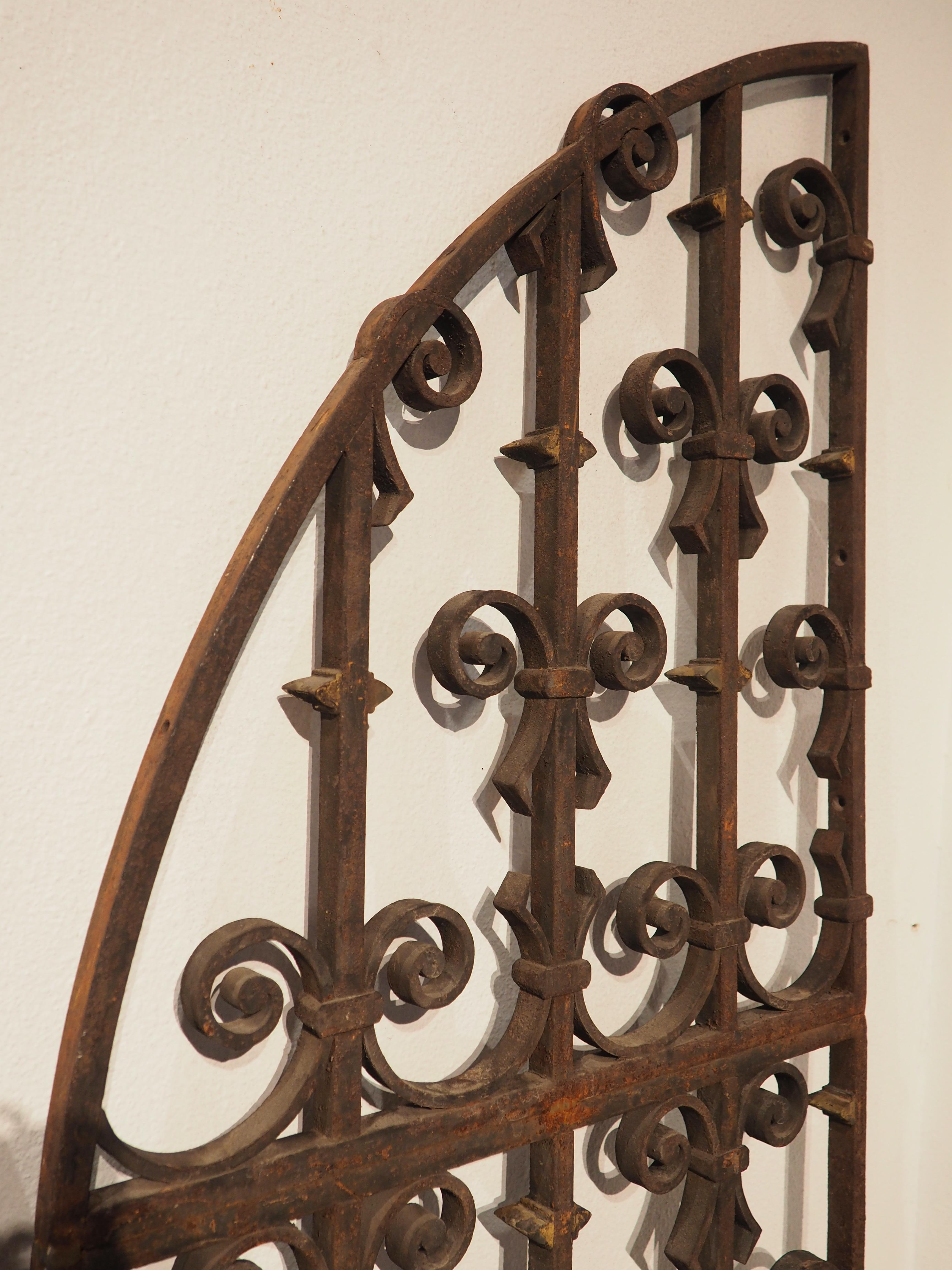 Pair of Arched 19th Century Wrought Iron Gates from France 12