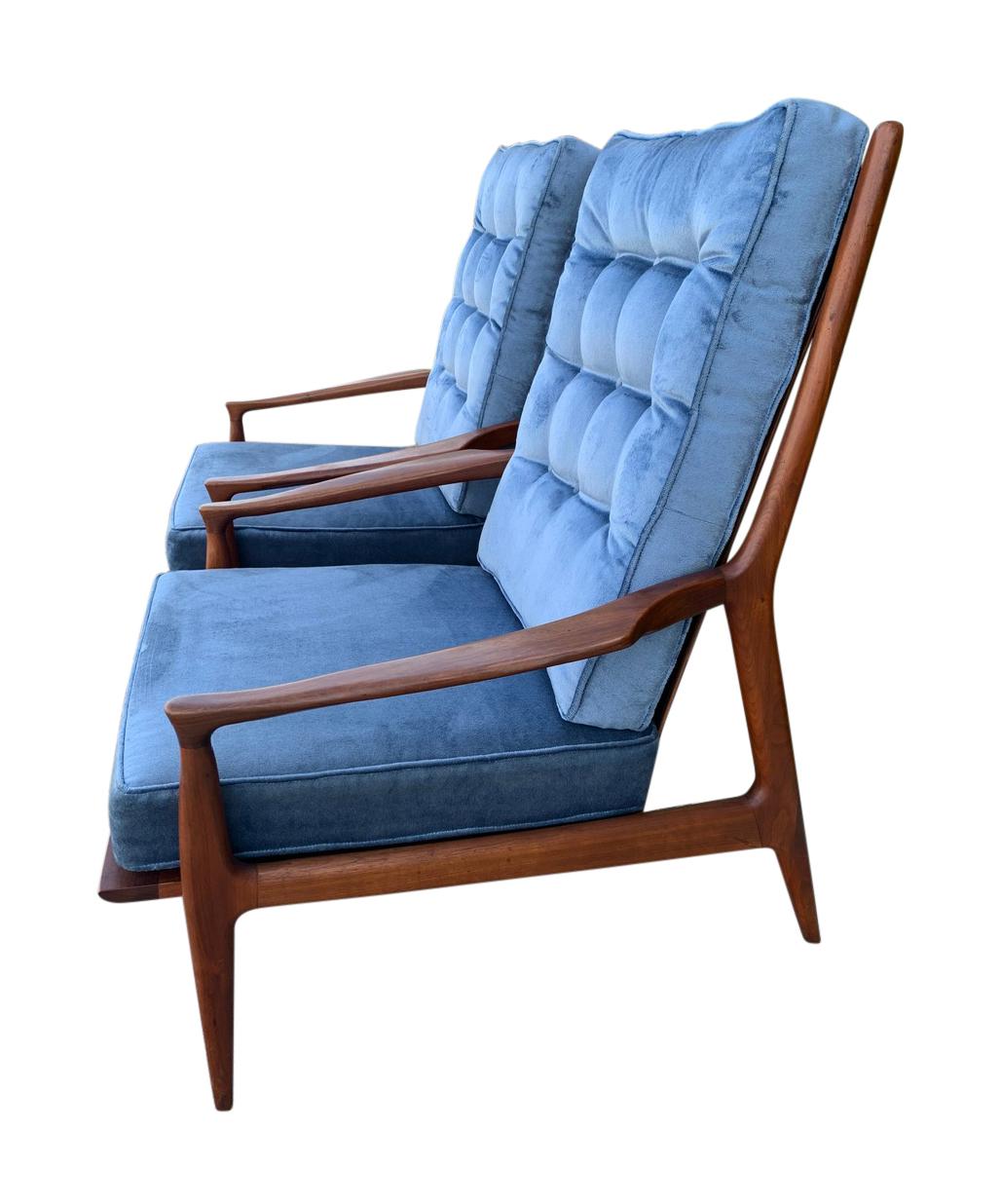 Pair of Archie Lounge Chairs by Milo Baughman for Thayer Coggin 3
