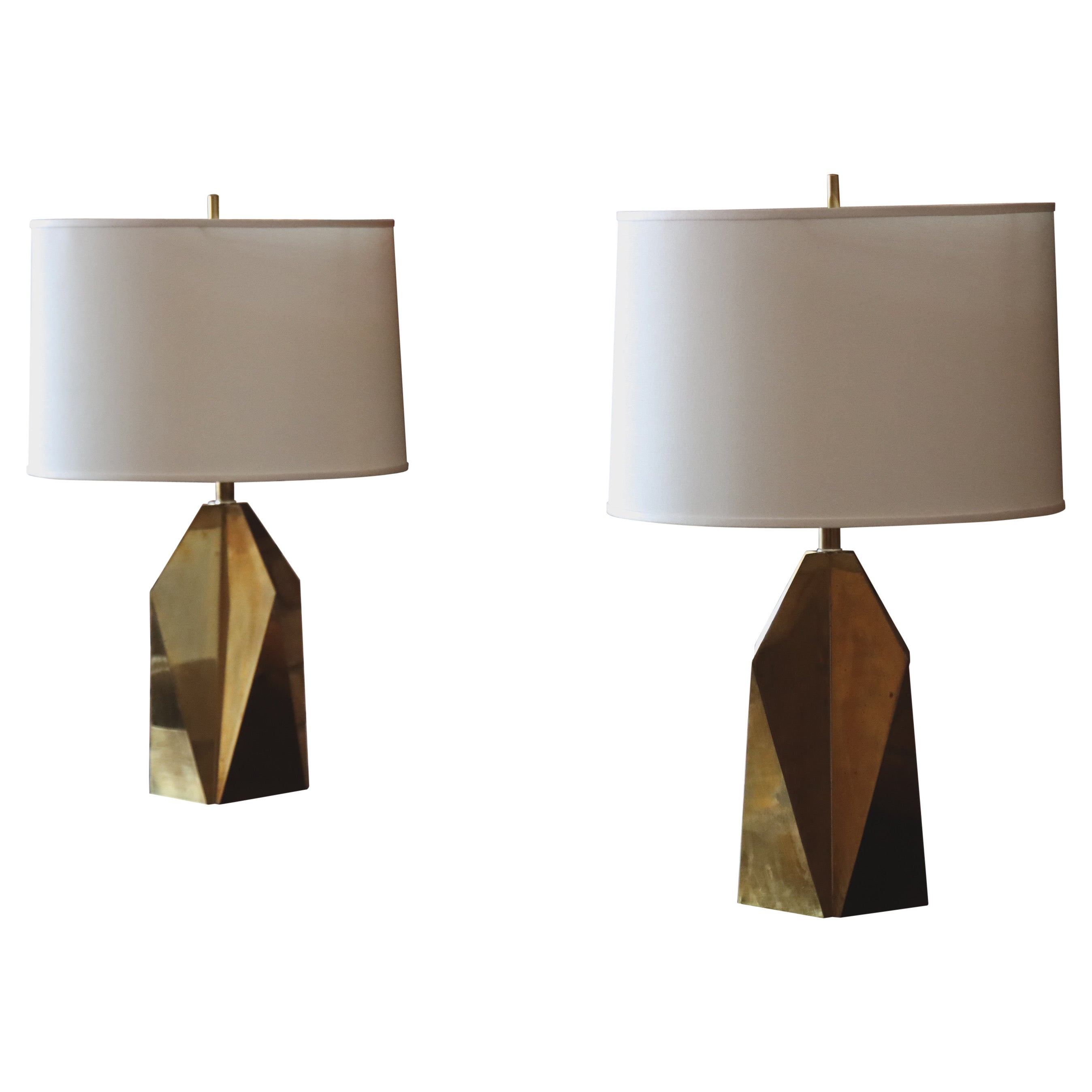 Pair of Architectural Brass Lamps, c. 1970s, Italy, Designer For Sale