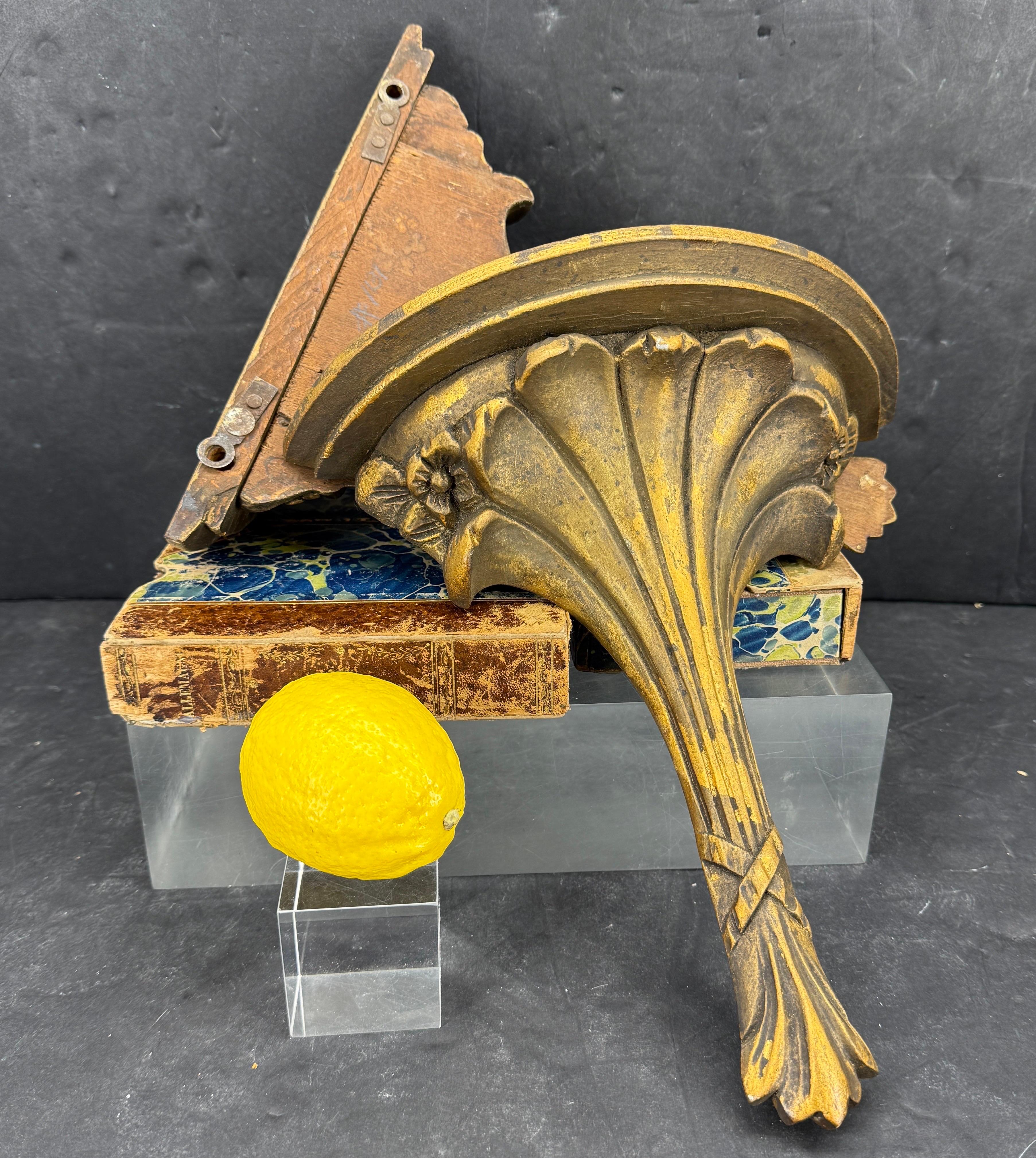 Pair of Architectural Gilt Wood Wall Shelves Brackets, Mid-19th Century In Good Condition For Sale In Haddonfield, NJ