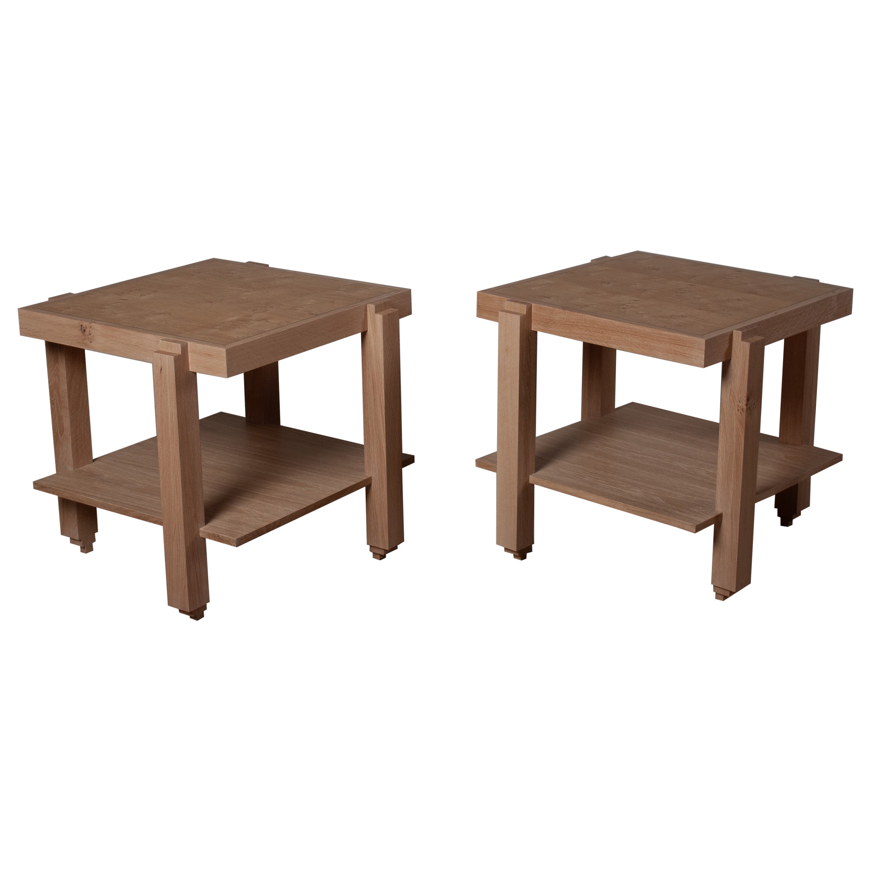 Paire de tables de nuit architecturales en chêne anglais à ziggourat, fabriquées à la main