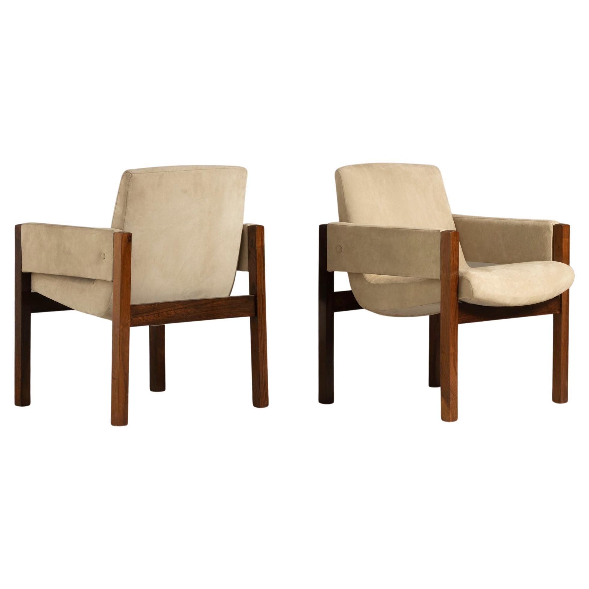 Pair of "Arco" Armchairs, by Sérgio Rodrigues, 1960, Brazilian Hardwood