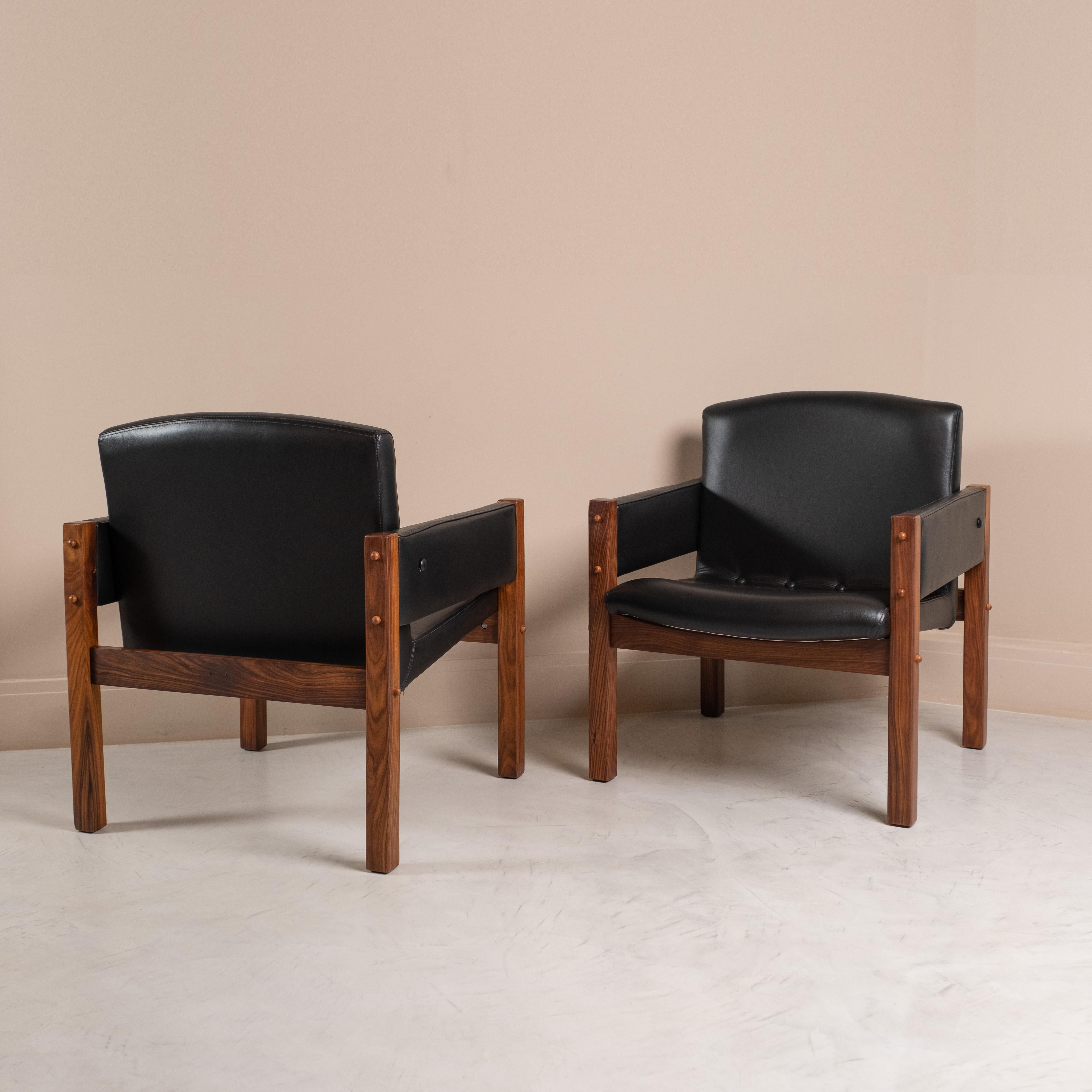 Leather Pair of Arcos little Chair by Brazil 1960s For Sale