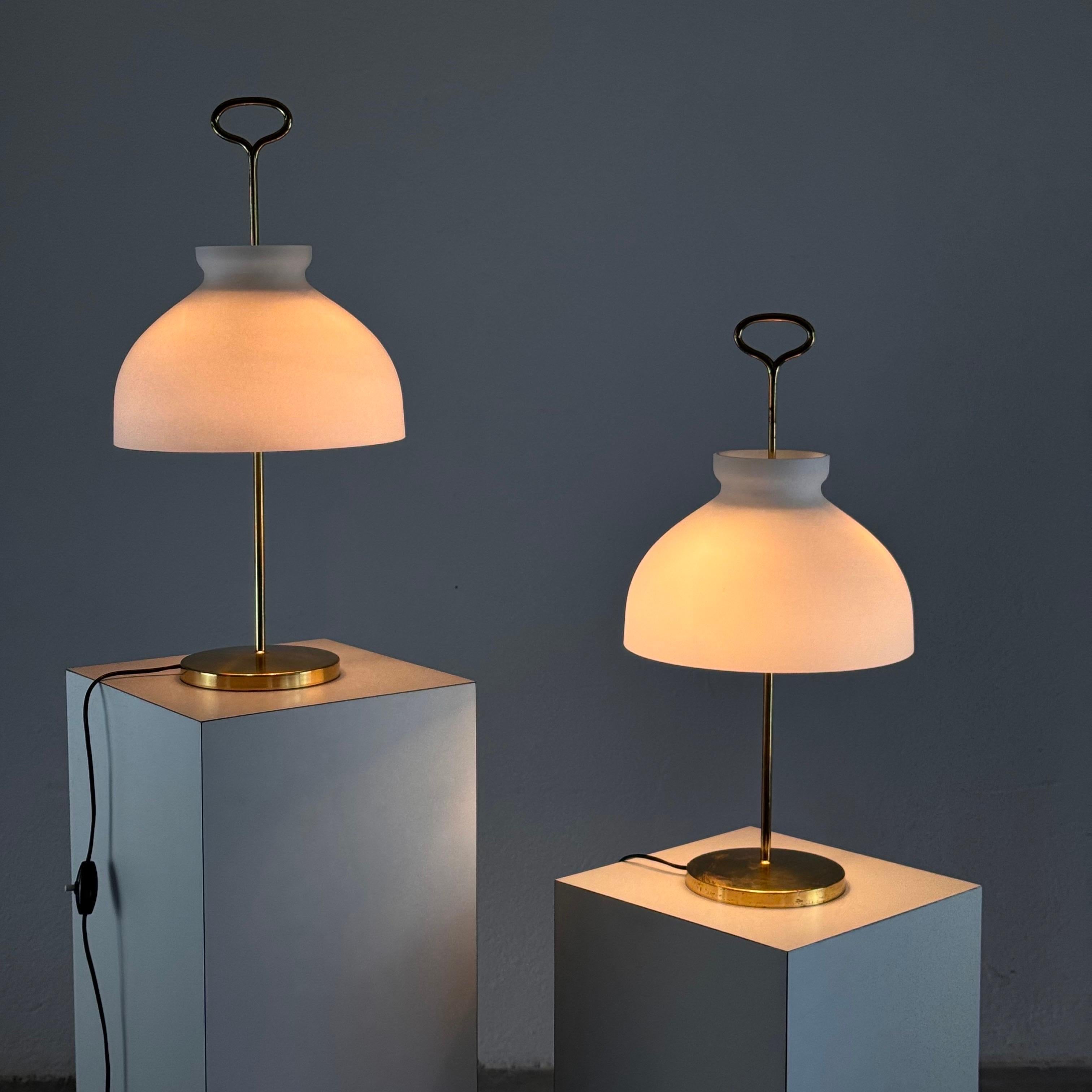 Mid-Century Modern Pair of “Arenzano” Table Lamps by Ignazio Gardella for Azucena, Italy, 1965 For Sale