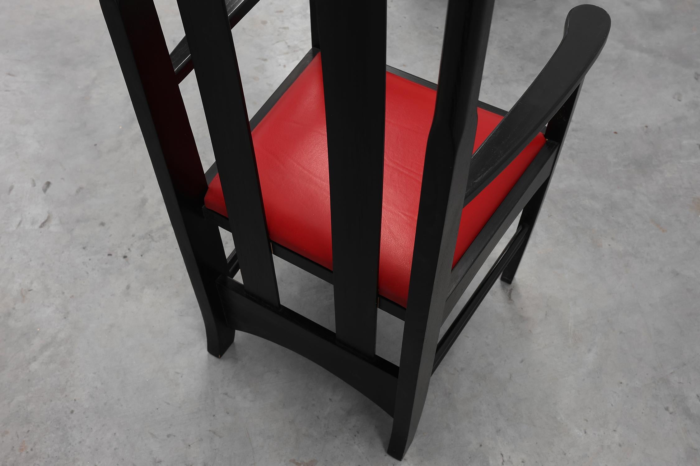 Pair of Argyle Chairs by Charles Rennie Mackintosh for Atelier International, It For Sale 5