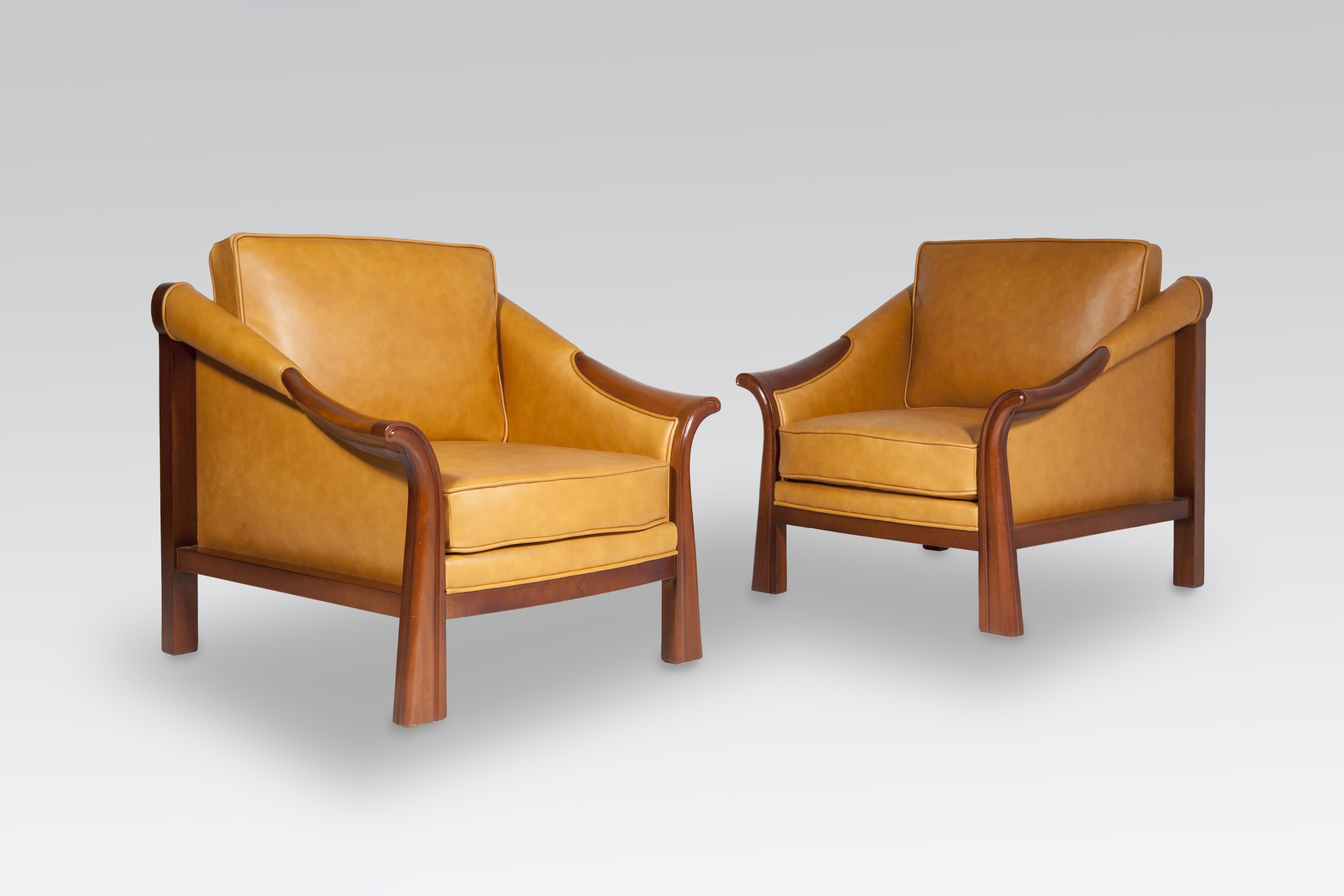 Pair of Armchair by Pierre Chareau For Sale 1