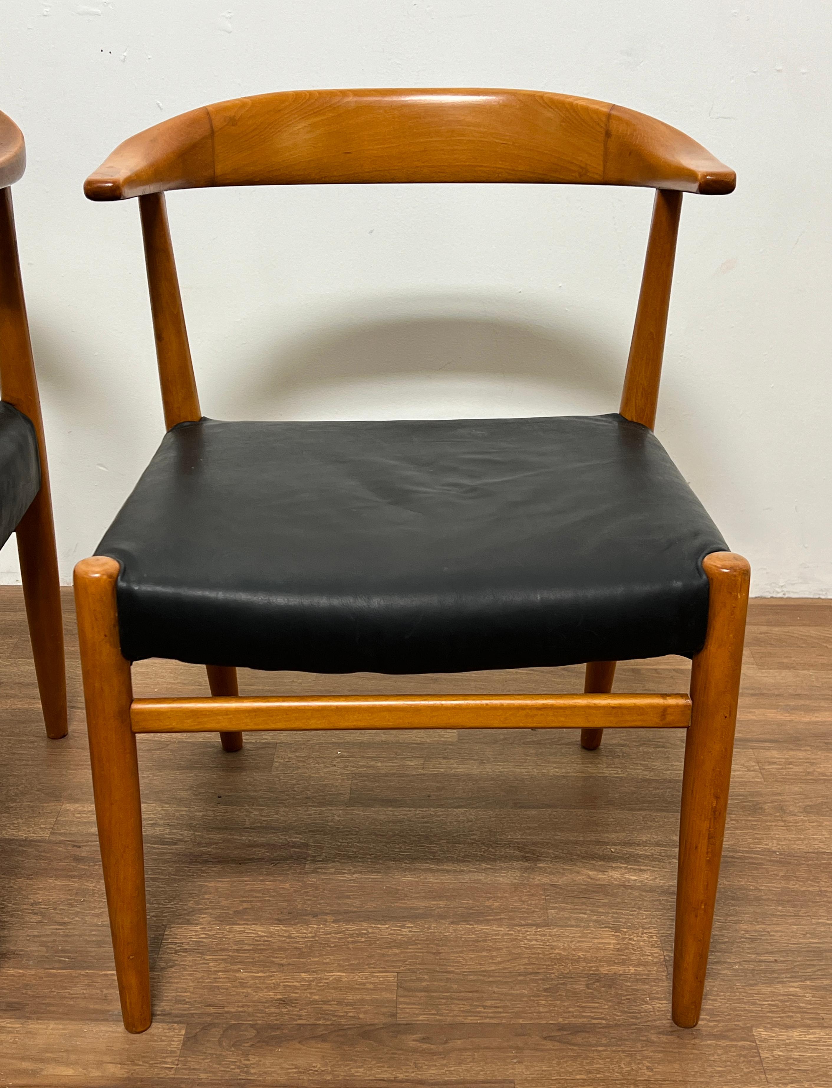 Paire de fauteuils Folke Ohllson pour Dux, Suède, vers les années 1960 Bon état - En vente à Peabody, MA