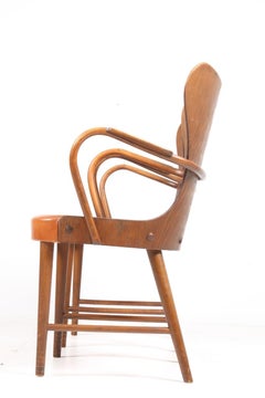 Pair of Armchairs in Oak and Patinated Leather by Fritz Hansen, 1940s