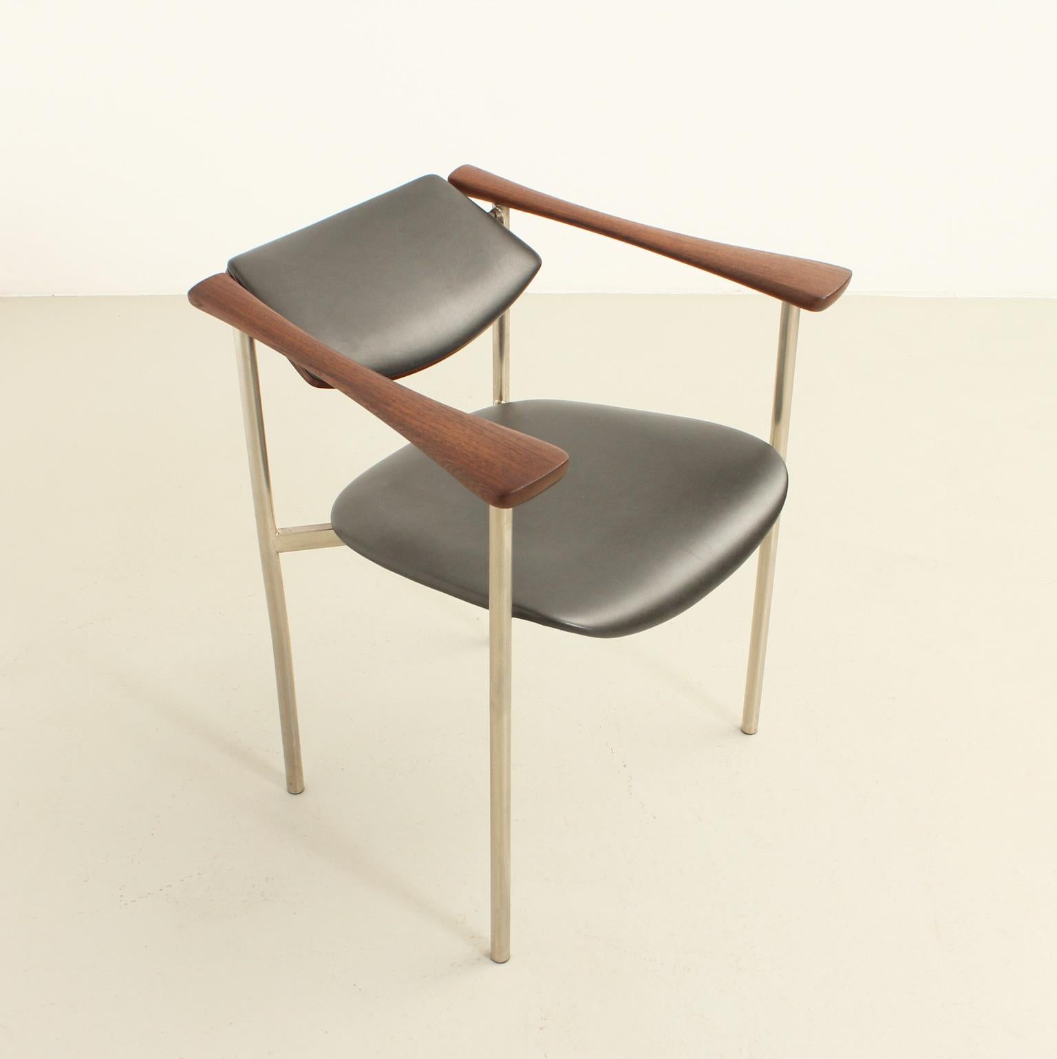 Paar Sessel mit drehbarer Rückenlehne aus den 1960er Jahren im Angebot 3