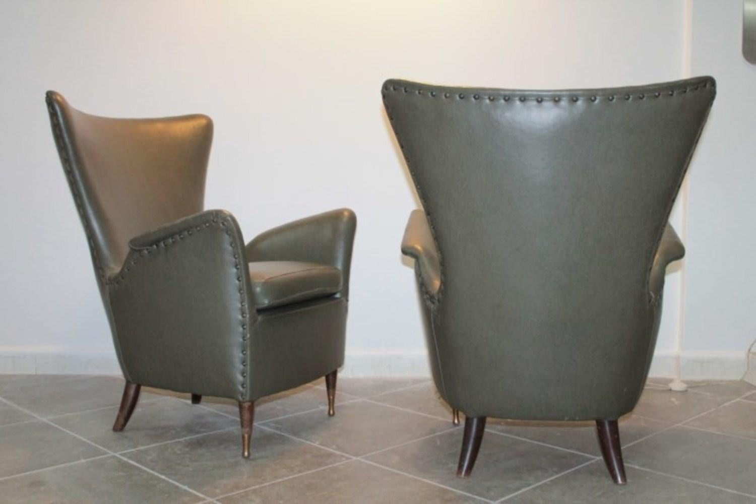 Pair of Armchairs 1950s Design Gio Ponti For Sale 2