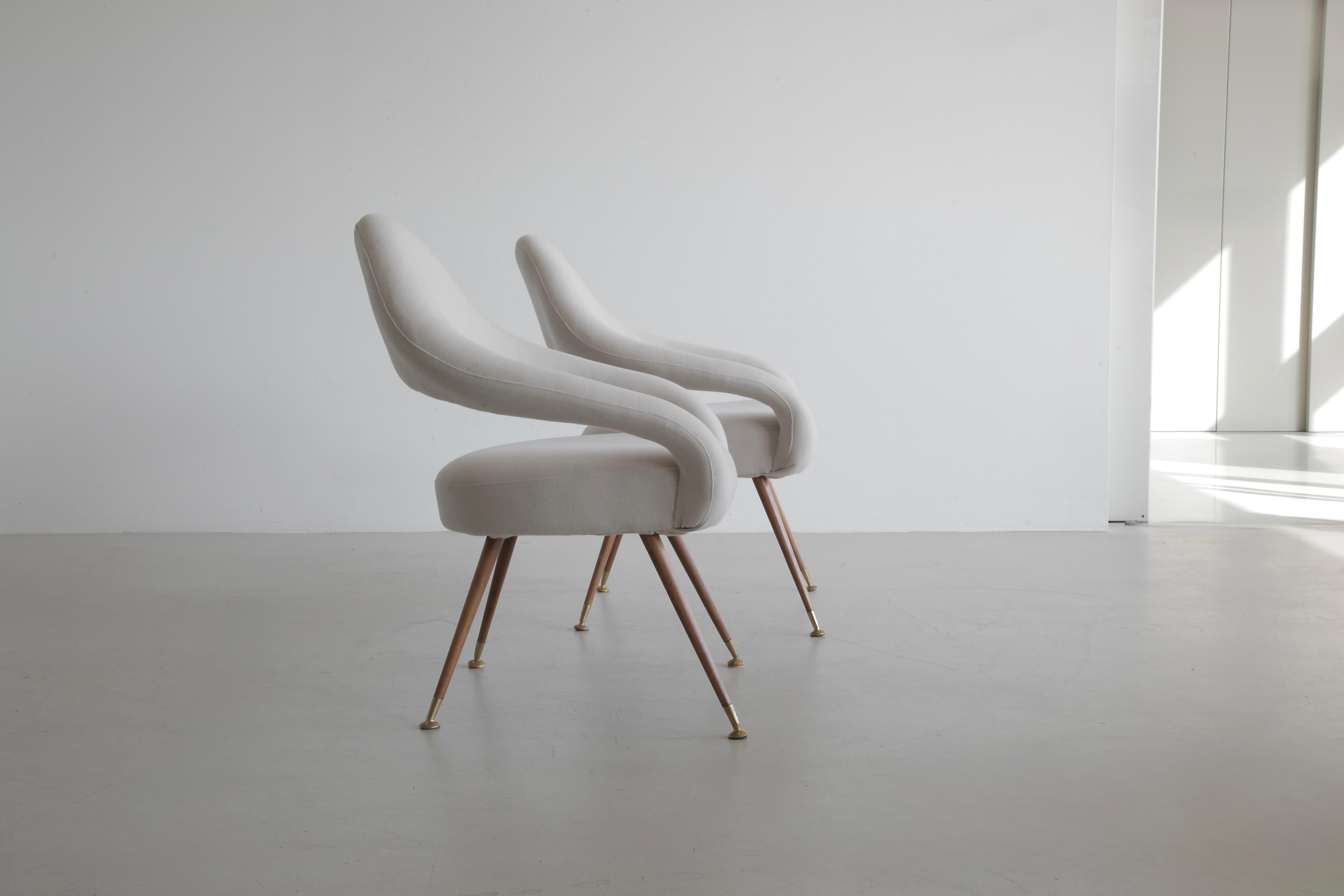 Milieu du XXe siècle Paire de fauteuils 55P conçus par Gastone Rinaldi pour RIMA, années 1950 en vente