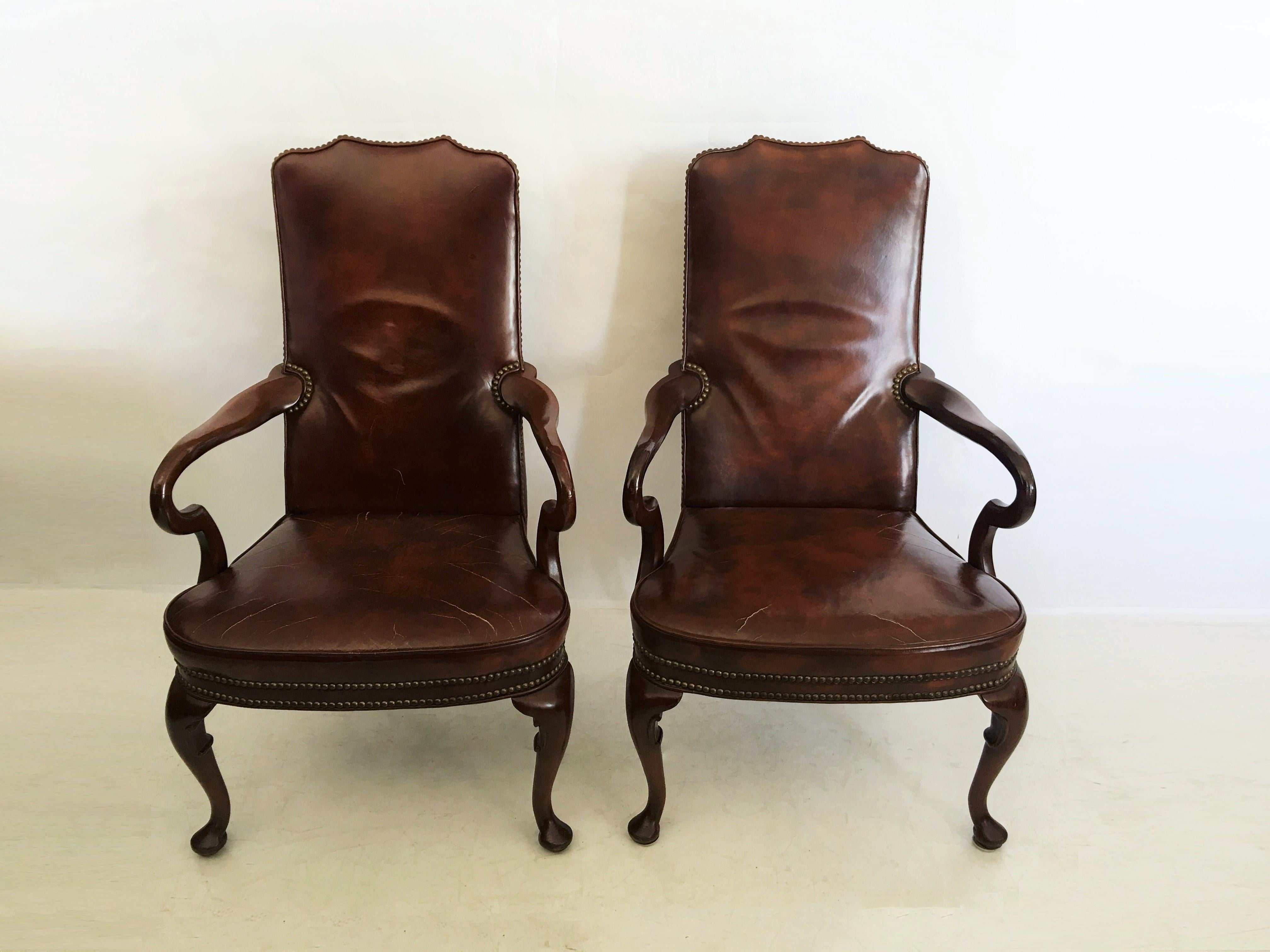 Mid-Century Modern Pair of Armchairs and Table by Hickory Chair Co.