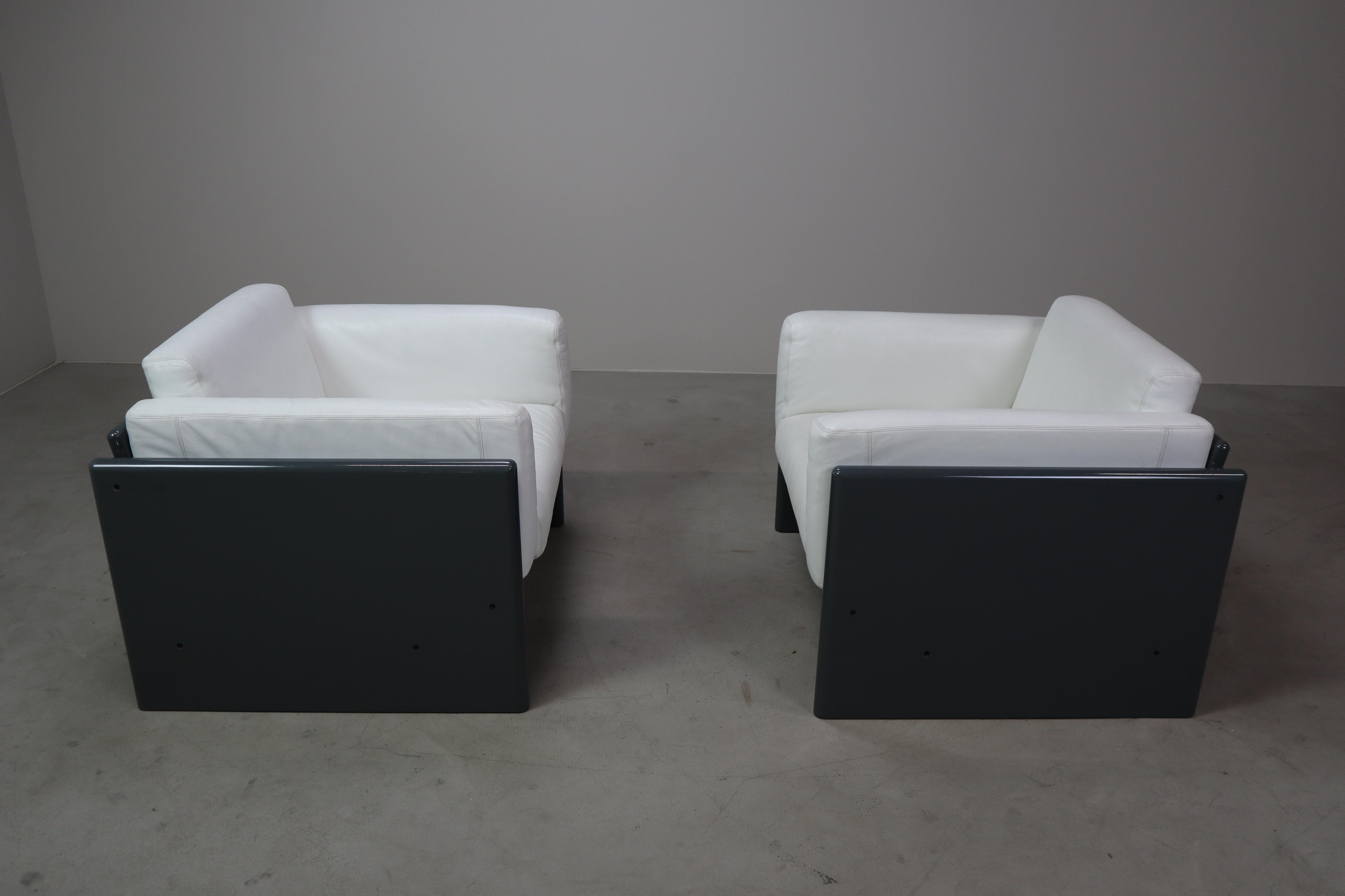 Paire de  fauteuils - 