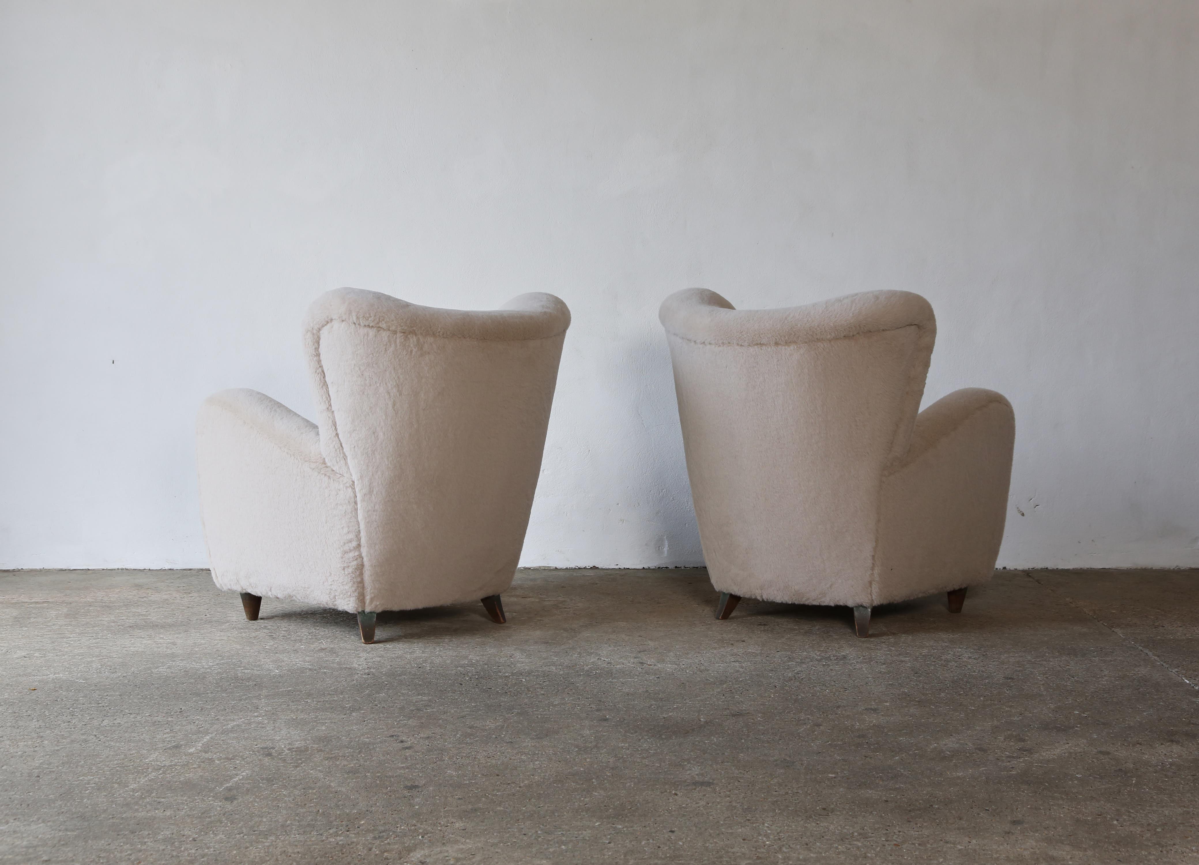 20ième siècle Paire de fauteuils attribués à Paolo Buffa, Italie, années 1950