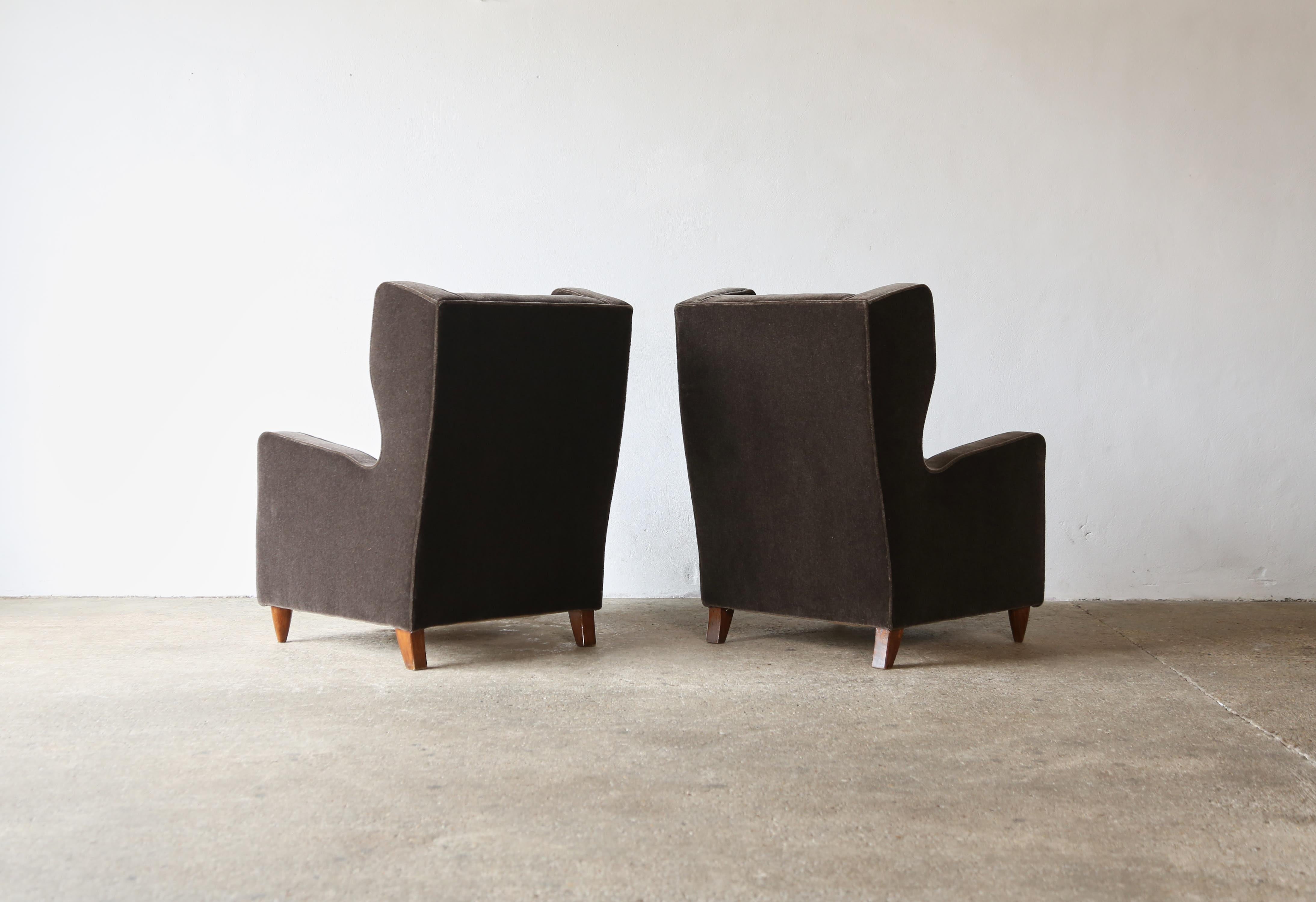 Pair of Armchairs attributed to Paolo Buffa, Pure Mohair, Italy, 1950s For Sale 1