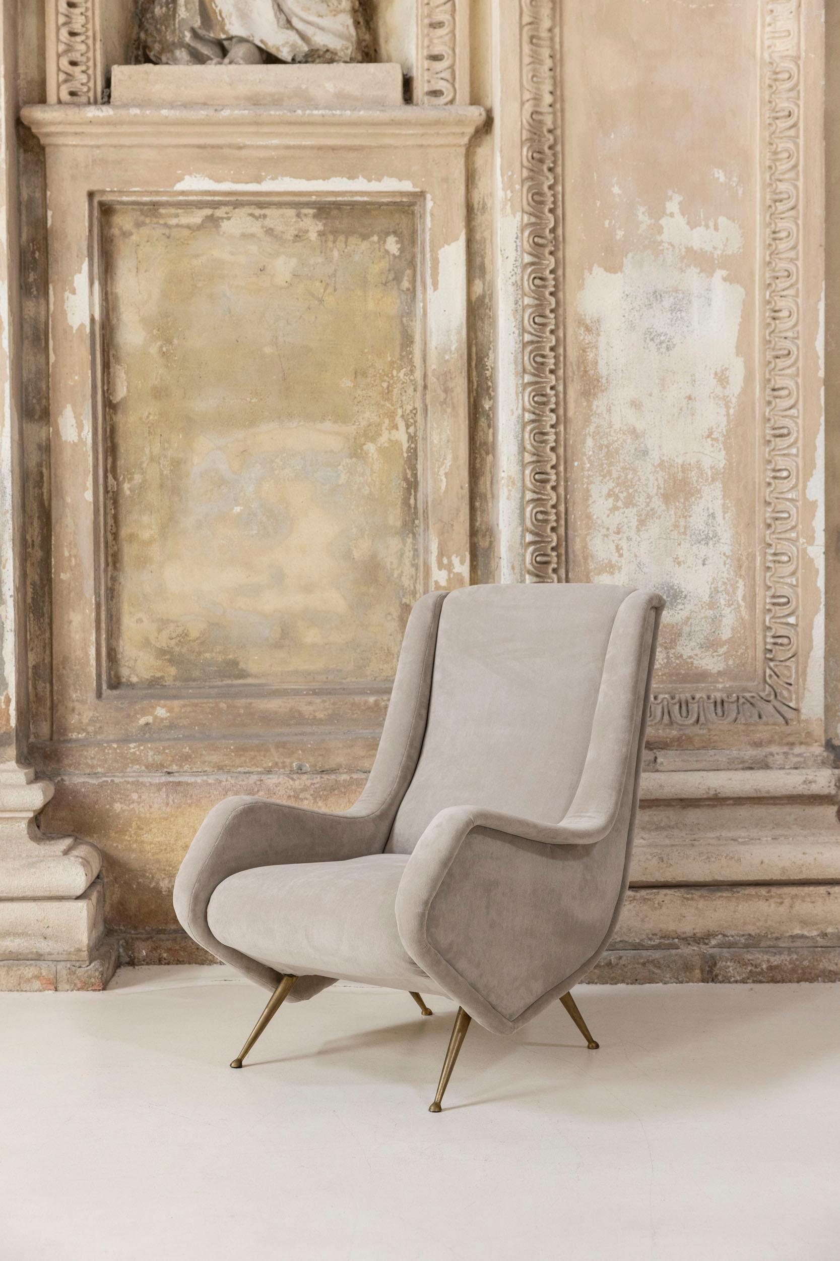 Pareja de sillones de Aldo Morbelli para ISA Bergamo, Italia 1950 en Excelente estado para la venta en Piacenza, Italy