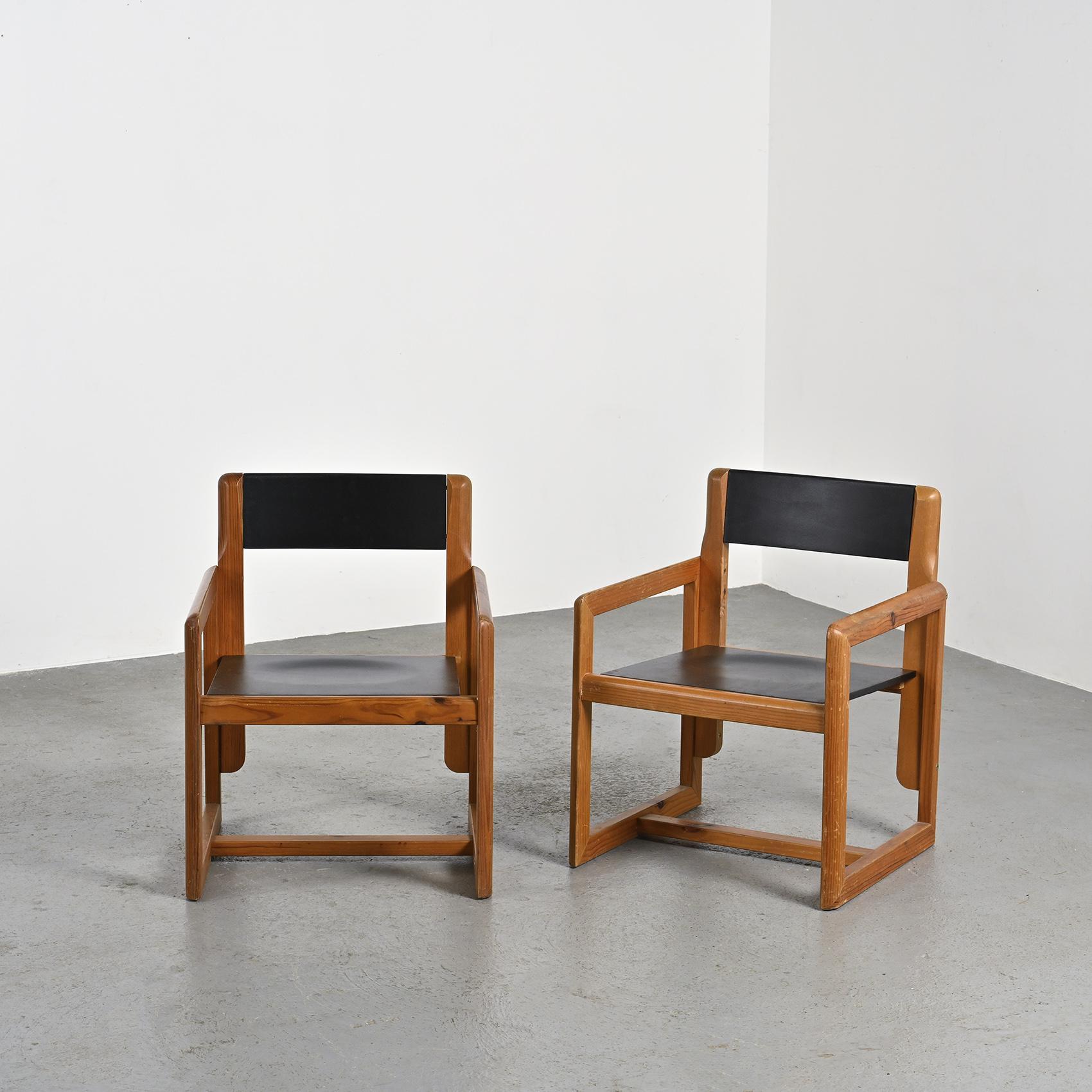 Pair of Armchairs by André Sornay, France 1960s In Good Condition In VILLEURBANNE, FR