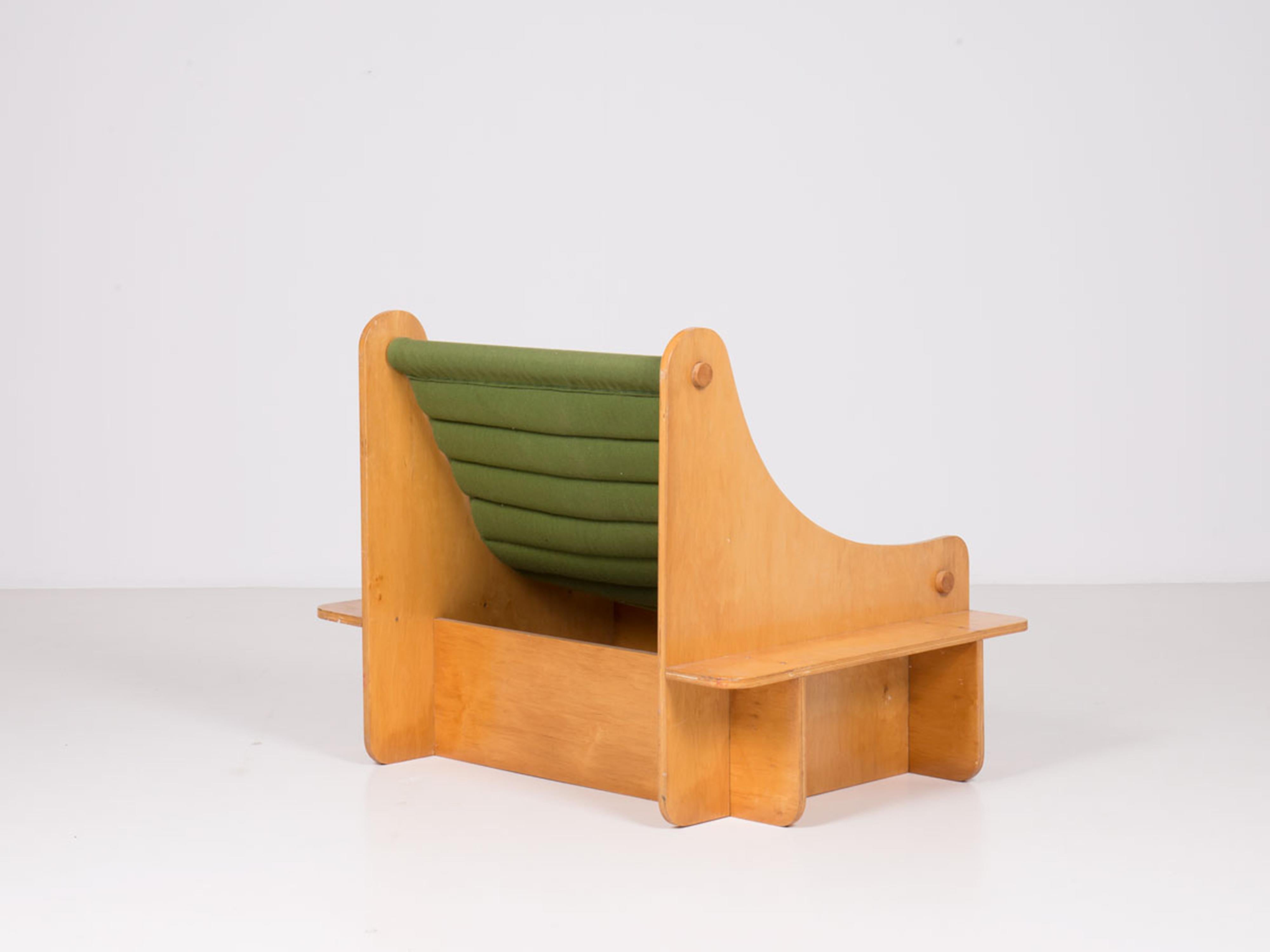 Italiano Coppia di poltrone di Anonima Design, fine anni '60 in vendita