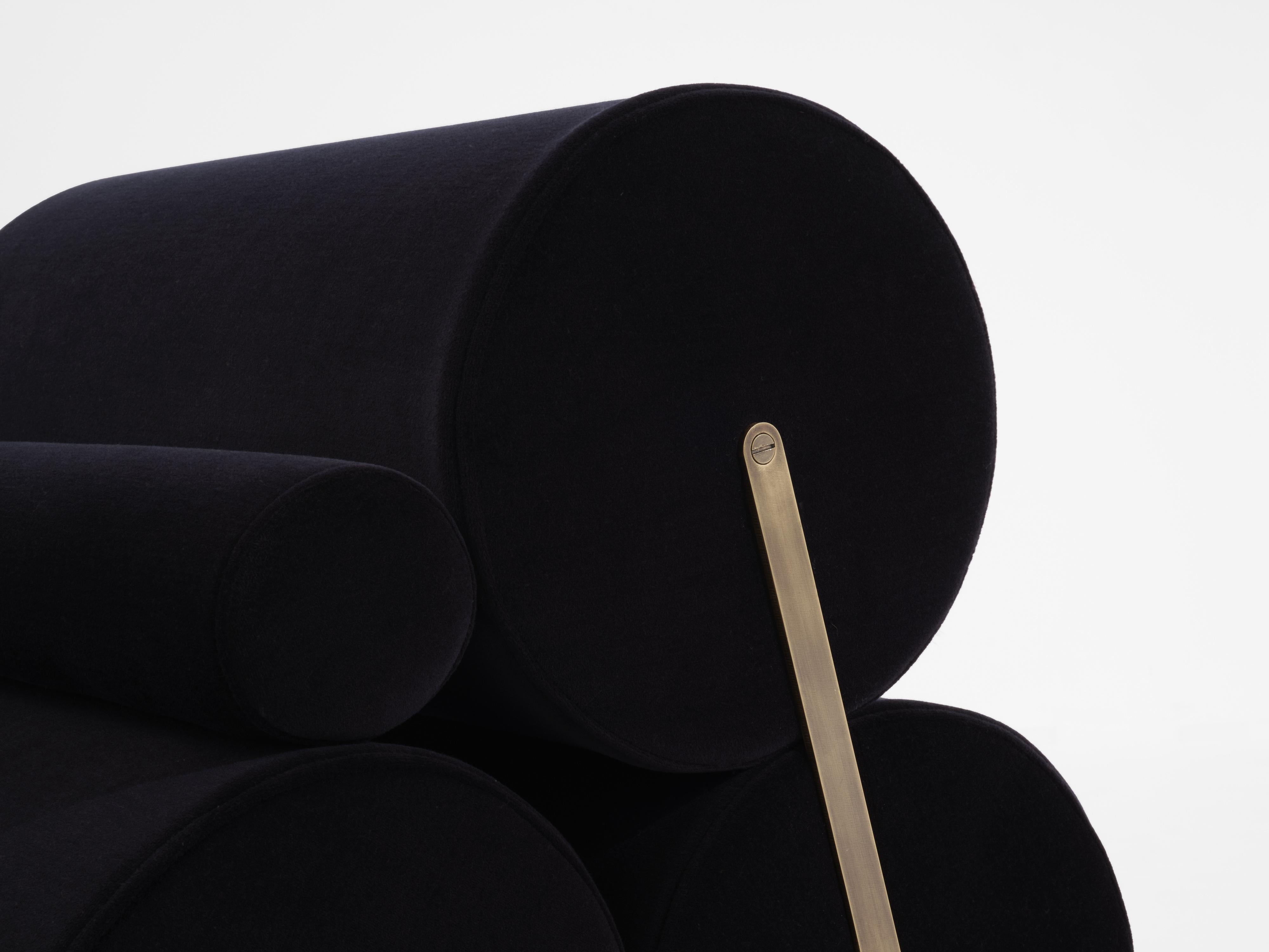 Fin du 20e siècle Paire de fauteuils par Auro Trivellato pour I.L.A. velours noir 1972 en vente