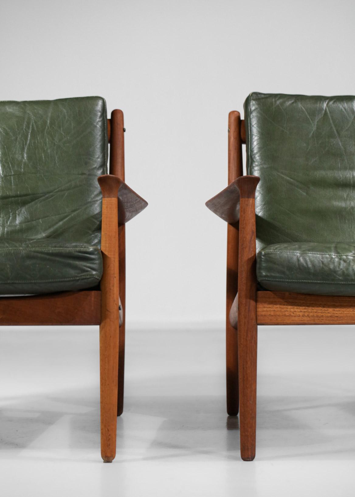 Pair of Armchairs by Danish Designer Eriksen Svend Age Scandinavian Design For Sale 4