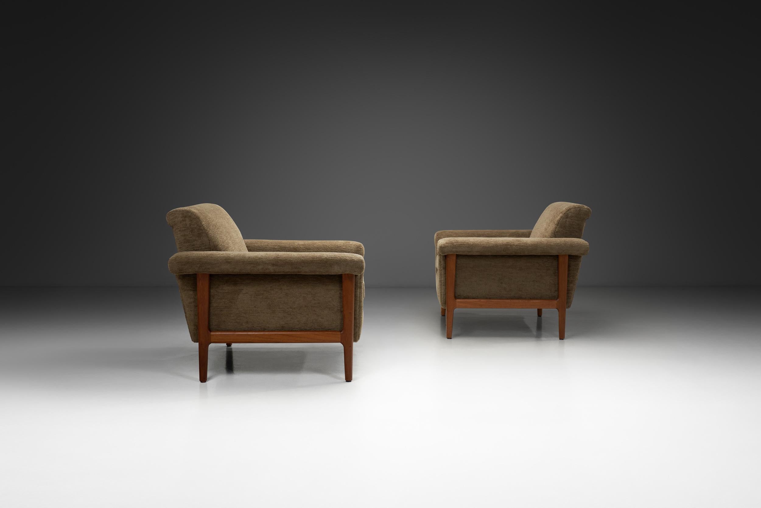 Scandinave moderne Paire de fauteuils par David Rosén pour Nordiska Kompaniet, Suède, vers les années 1960. en vente