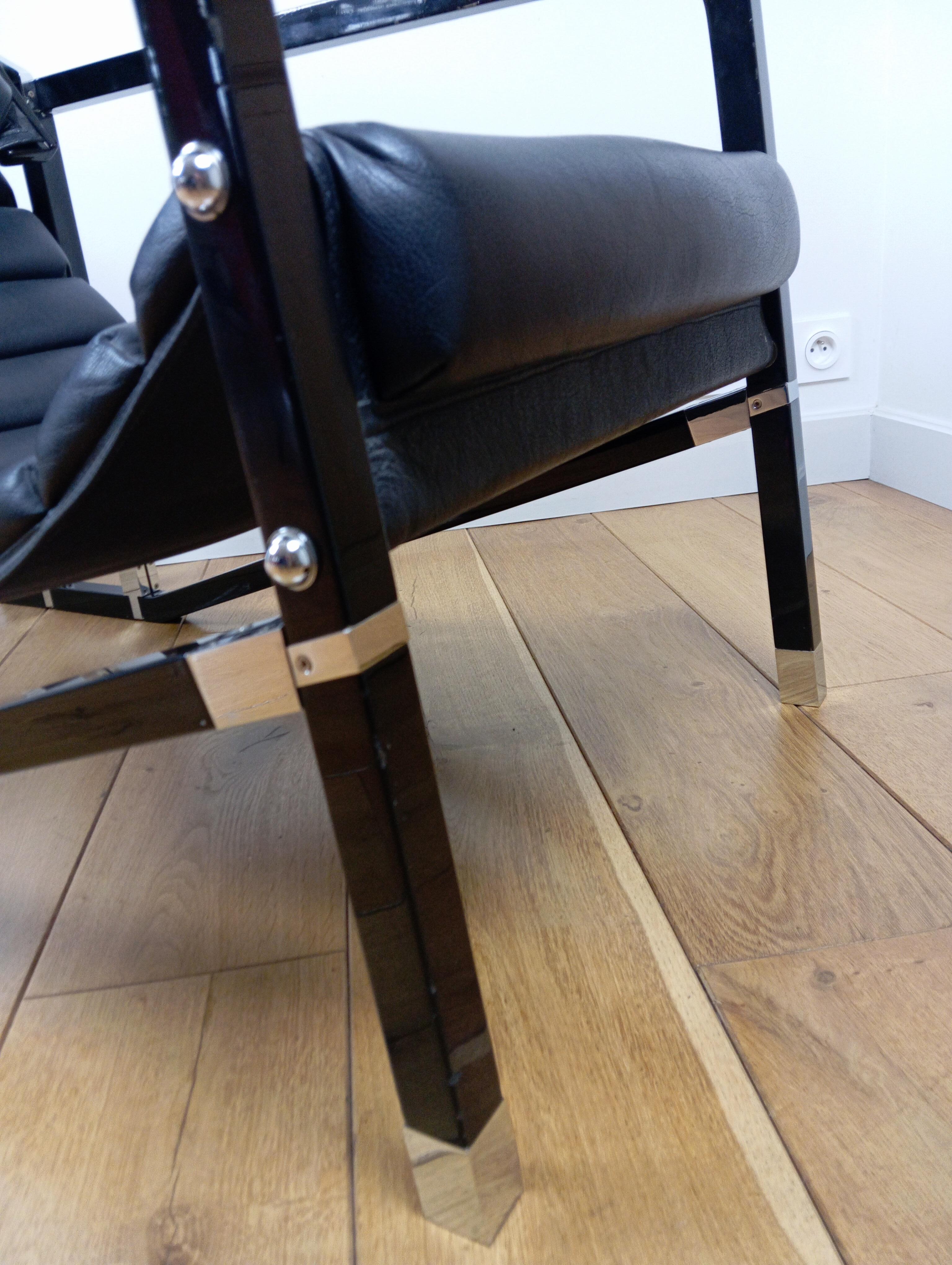 Paire de fauteuils par Eileen Gray Edition Ecart international en vente 4