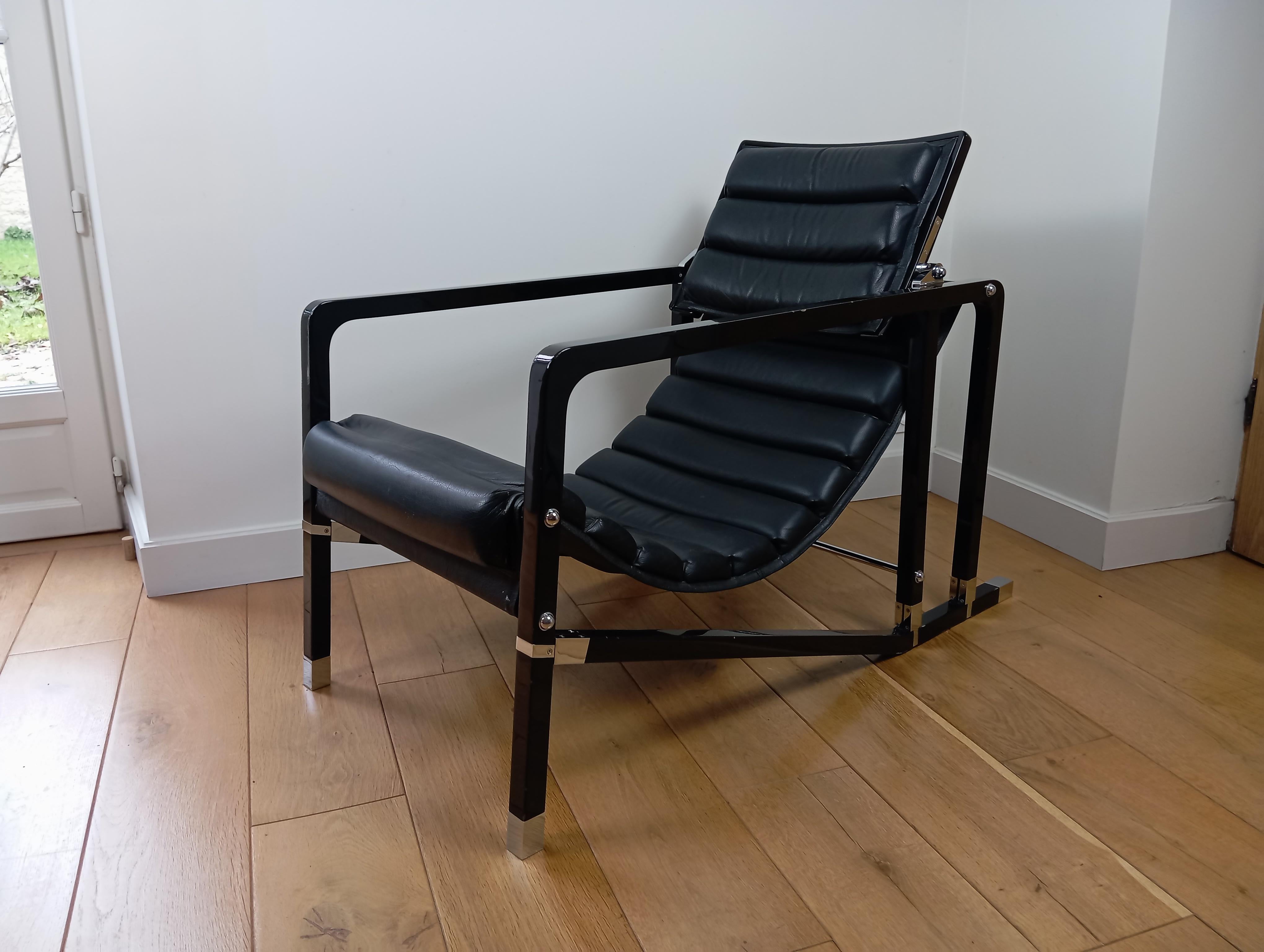 Paire de fauteuils par Eileen Gray Edition Ecart international en vente 6
