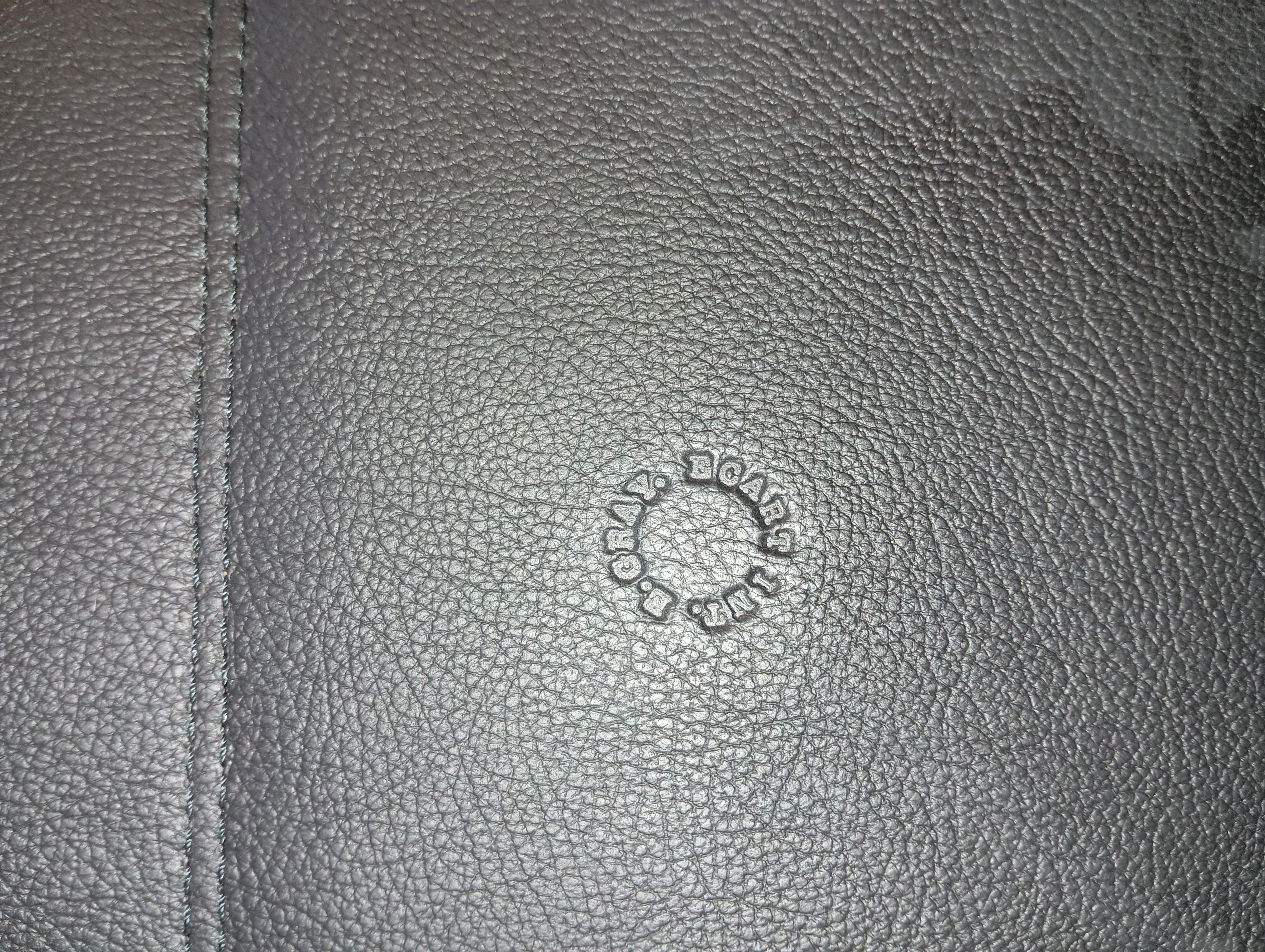 Paire de fauteuils par Eileen Gray Edition Ecart international en vente 13